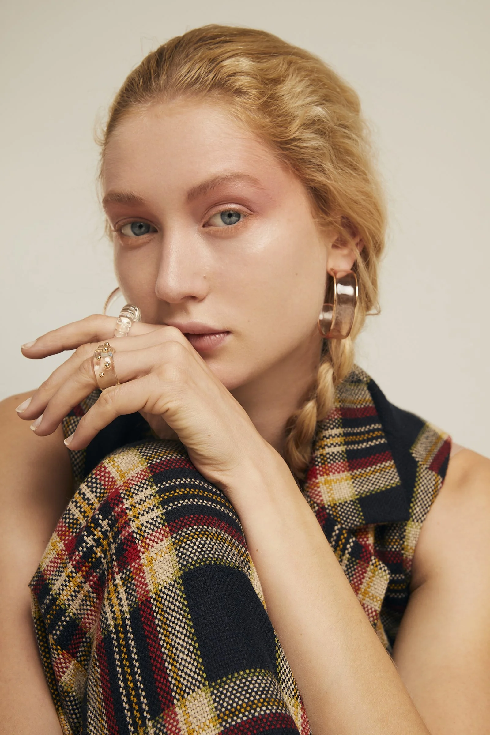 Adrianna-Favero_NYC-Fashion-Photographer-20221109_LadyGunn-PointofView6084.jpg
