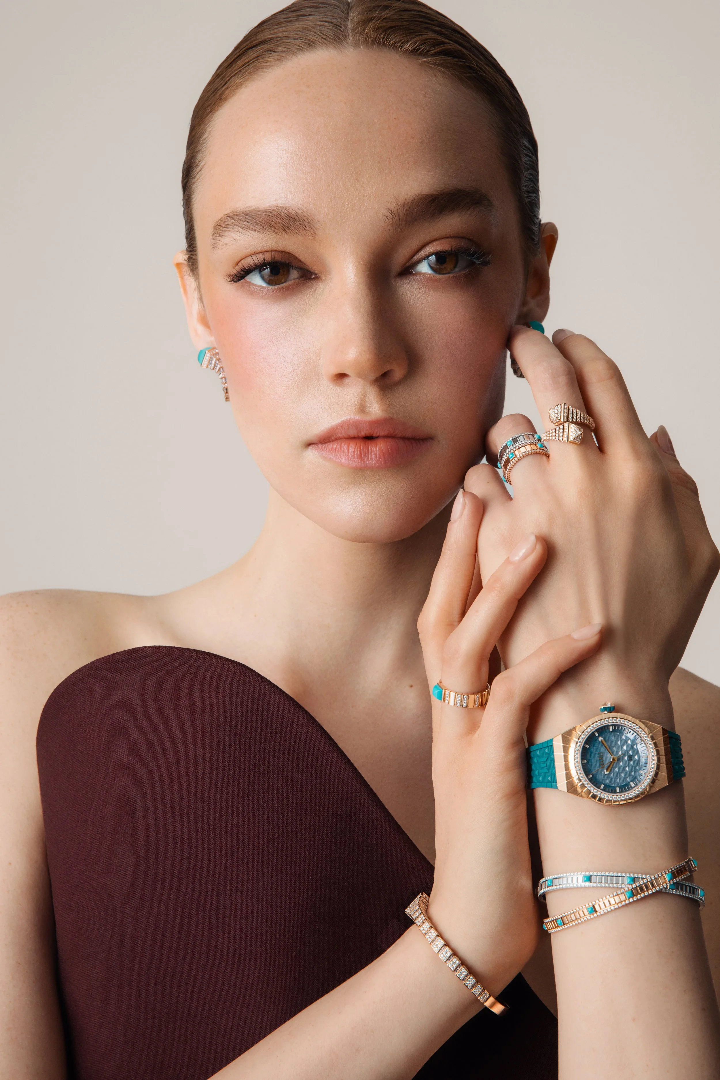 Campaign photography by Adrianna Favero, NYC fashion photographer and director, for Marli New York's SS26 jewelry collection. Close-in portraiture with warm, sculpted lighting and precise art direction—the considered campaign work she creates for lux
