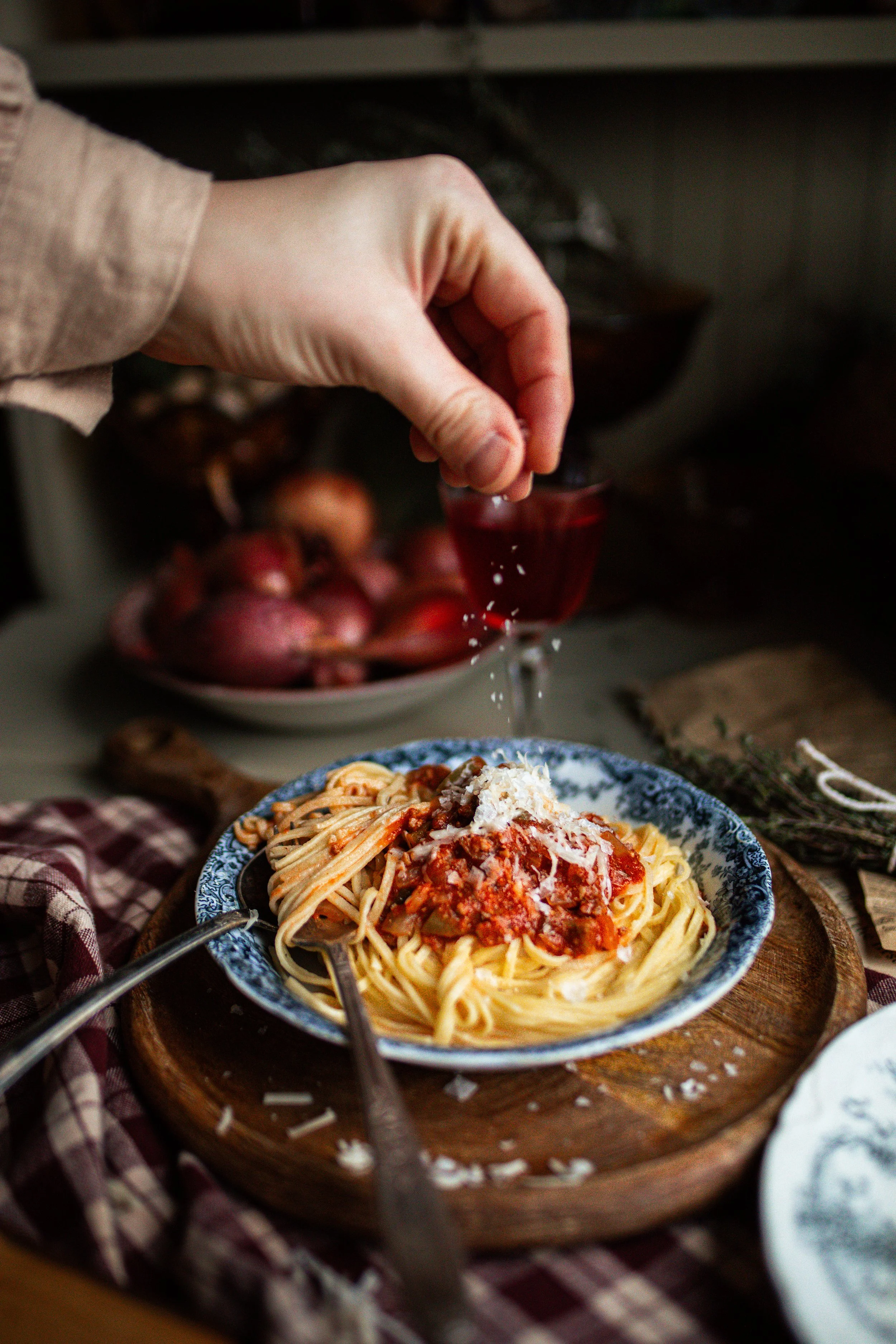 Timeless Comfort Classic Spaghetti Bolognese with Homemade Semolina