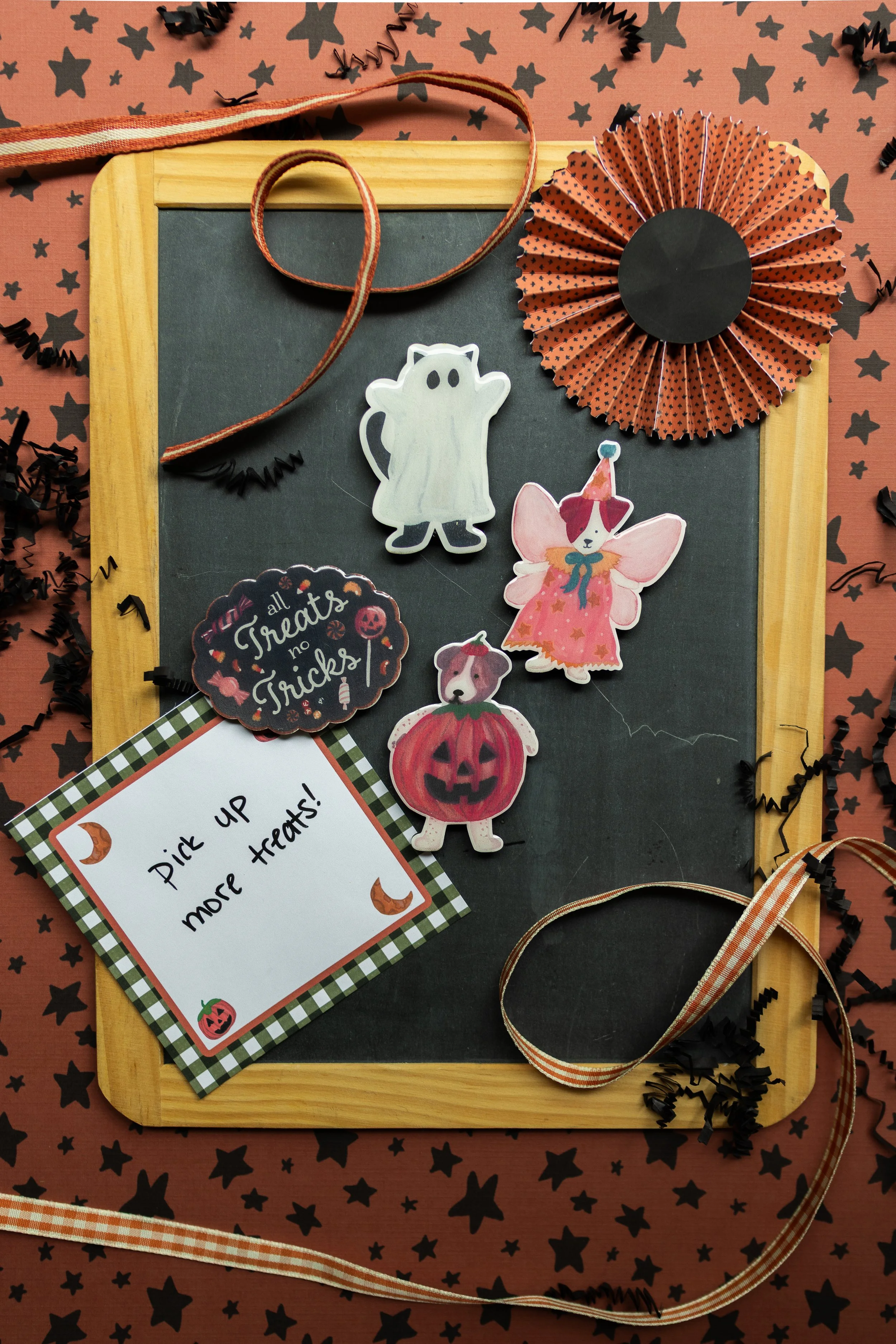 Trick-or-Treat Wooden Magnet Set