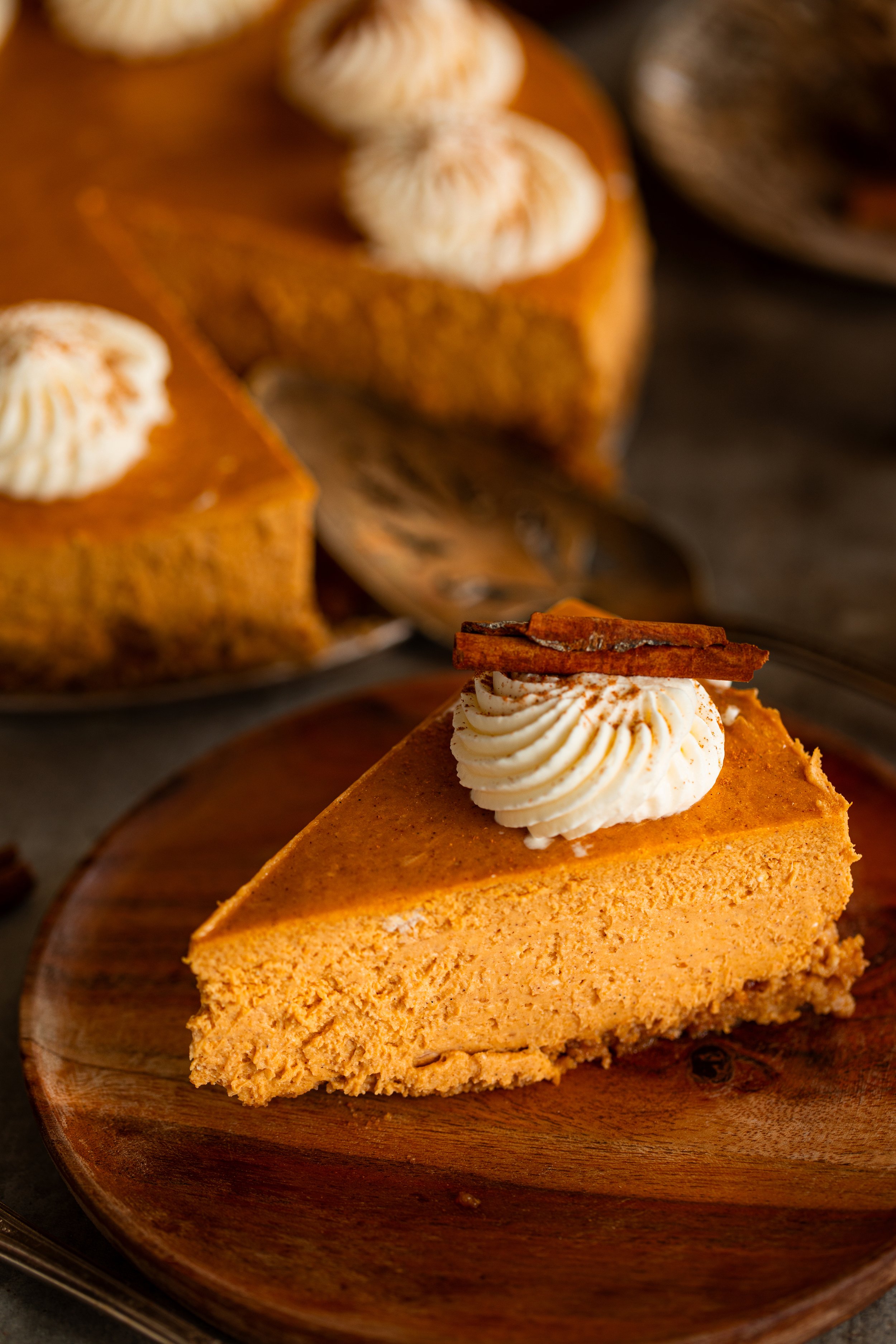 Pumpkin Dump Cake Recipe Pinterest: Heavenly Fall Delight!