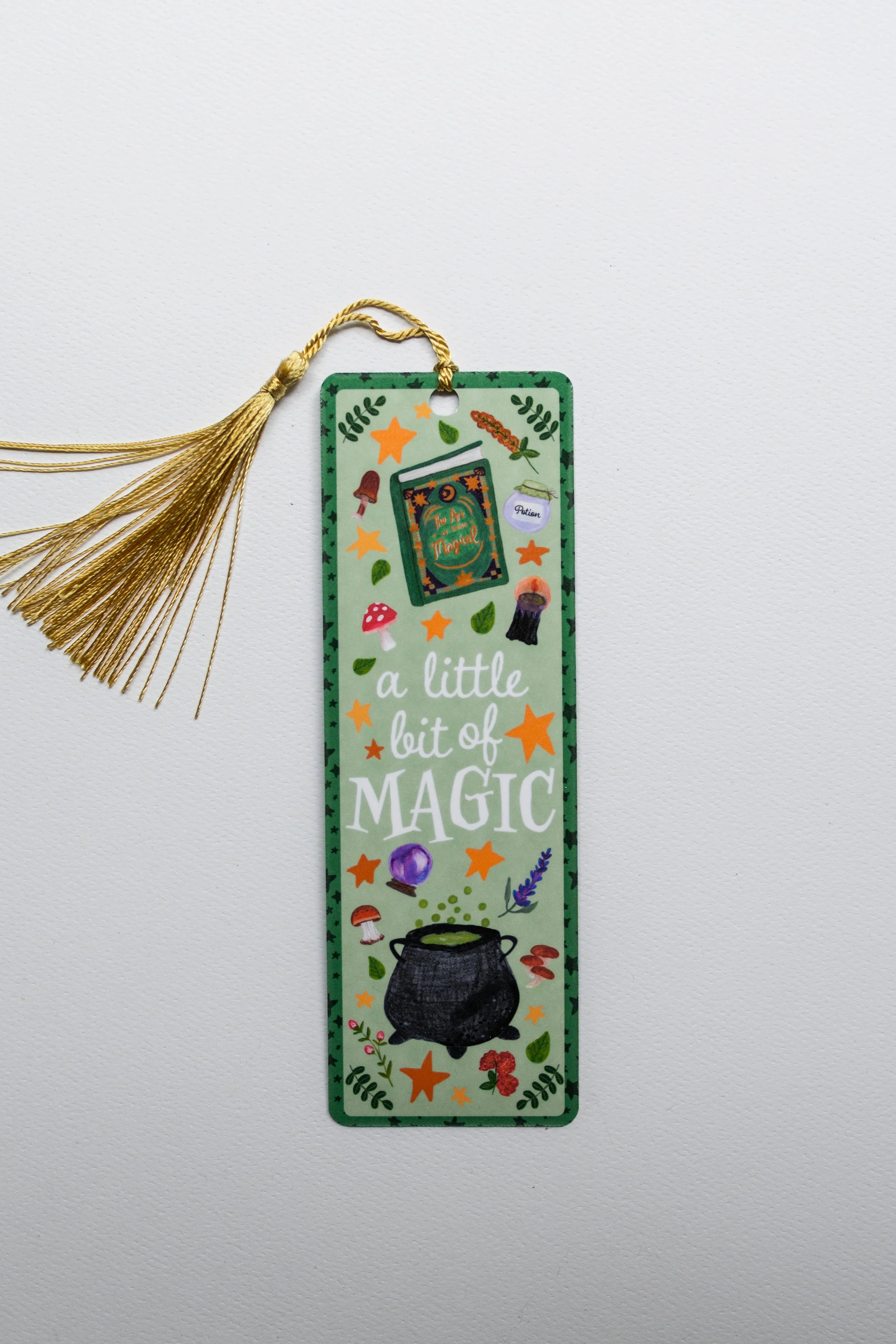 bitofmagicbookmark-3.jpg