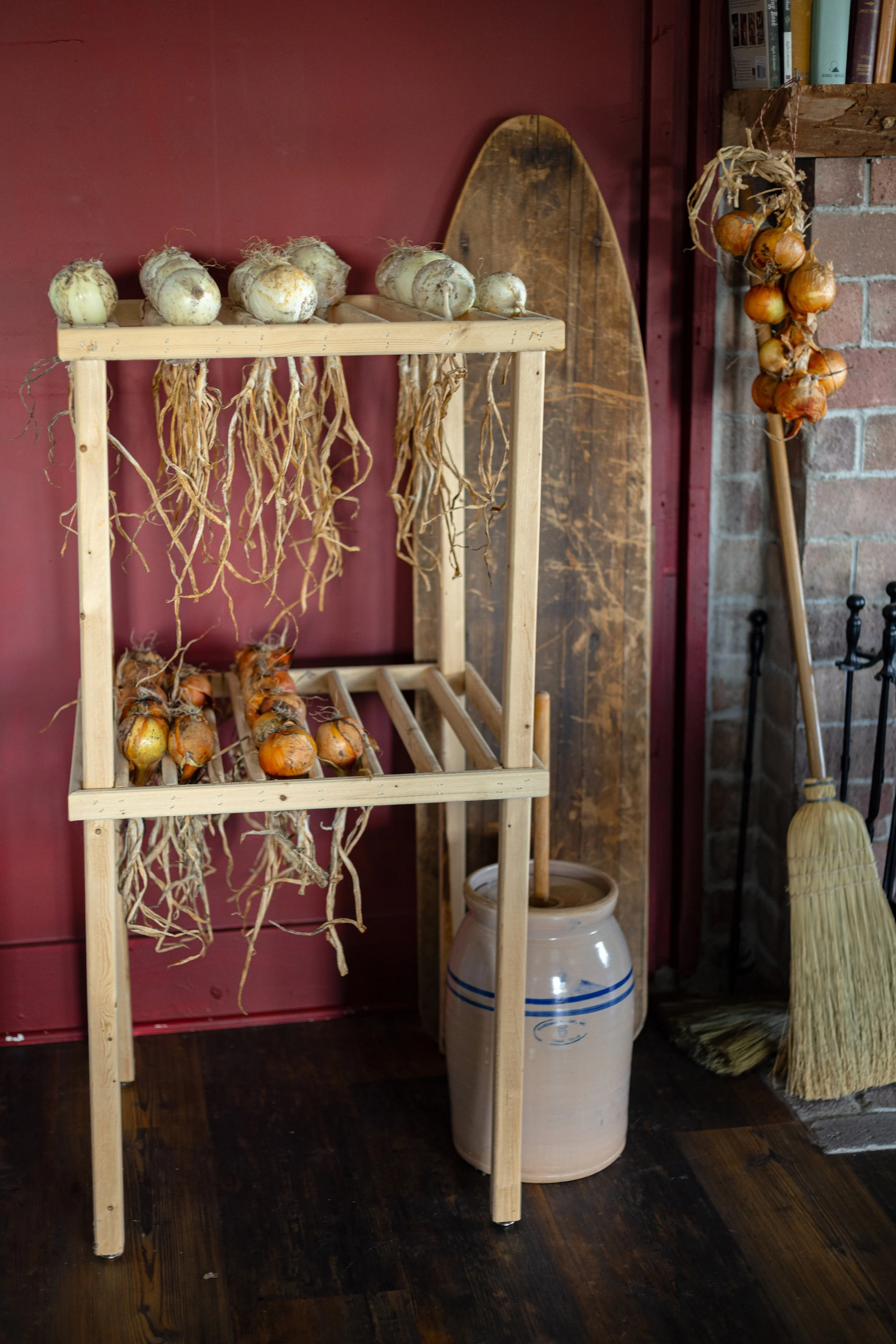 How to Grow Onions: Complete Planting, Growing & Harvesting Guide ...