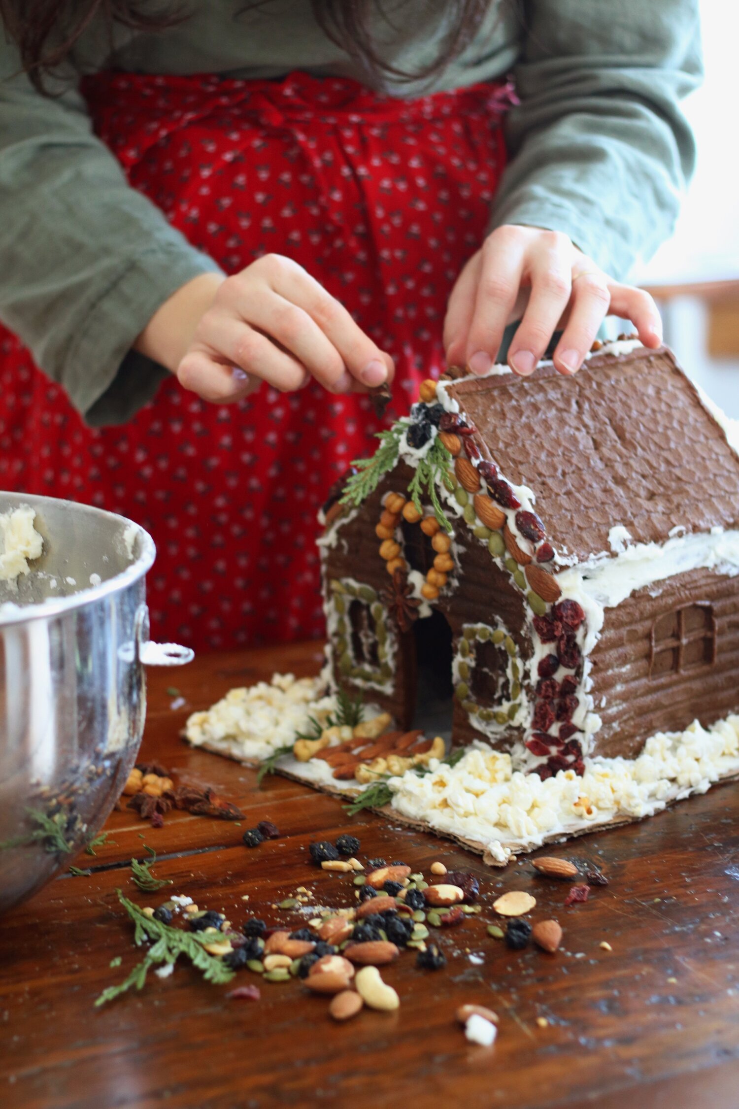 Decorate Your Own Gingerbread House Cozy Cup