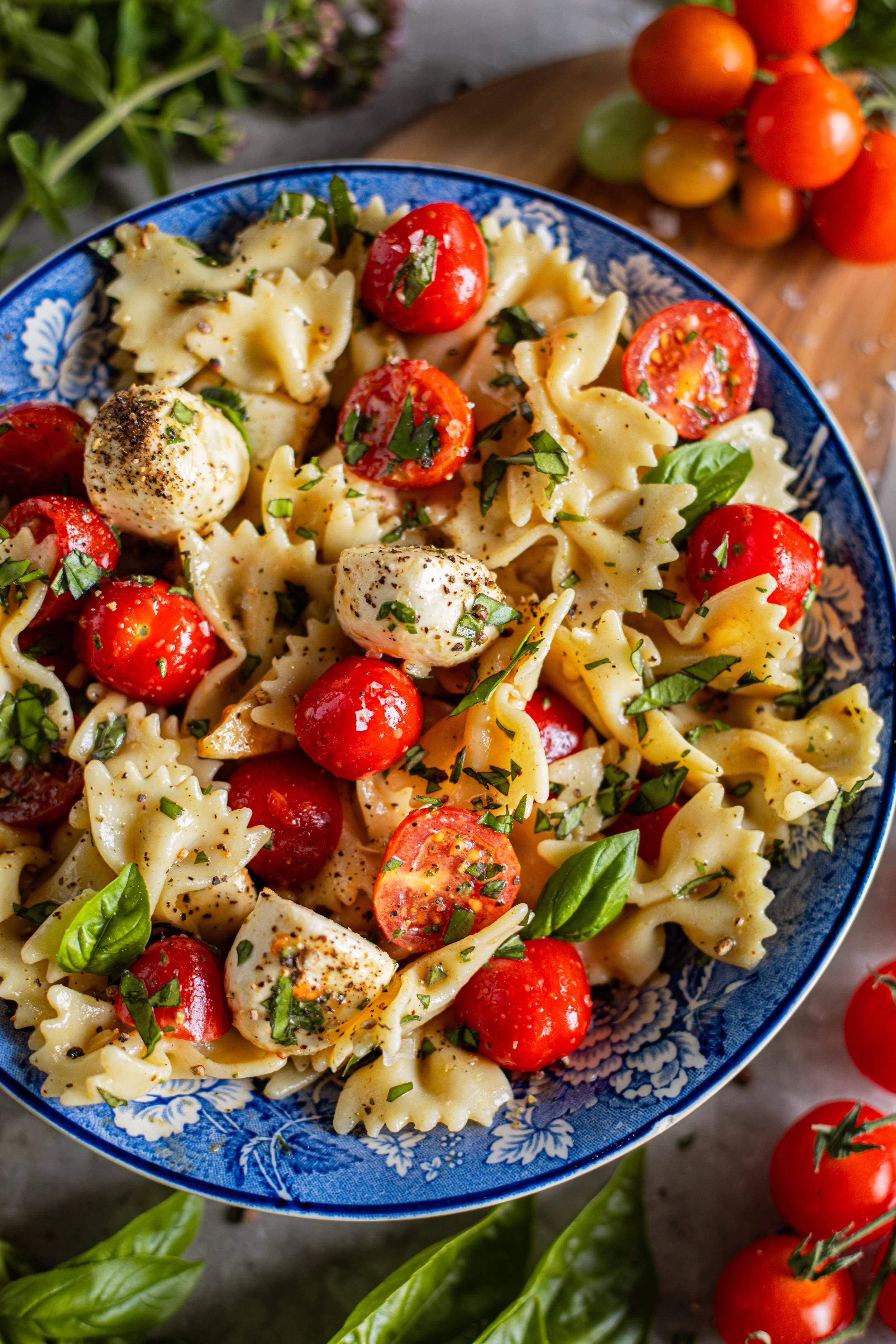 Balsamic Tomato & Basil Pasta Salad