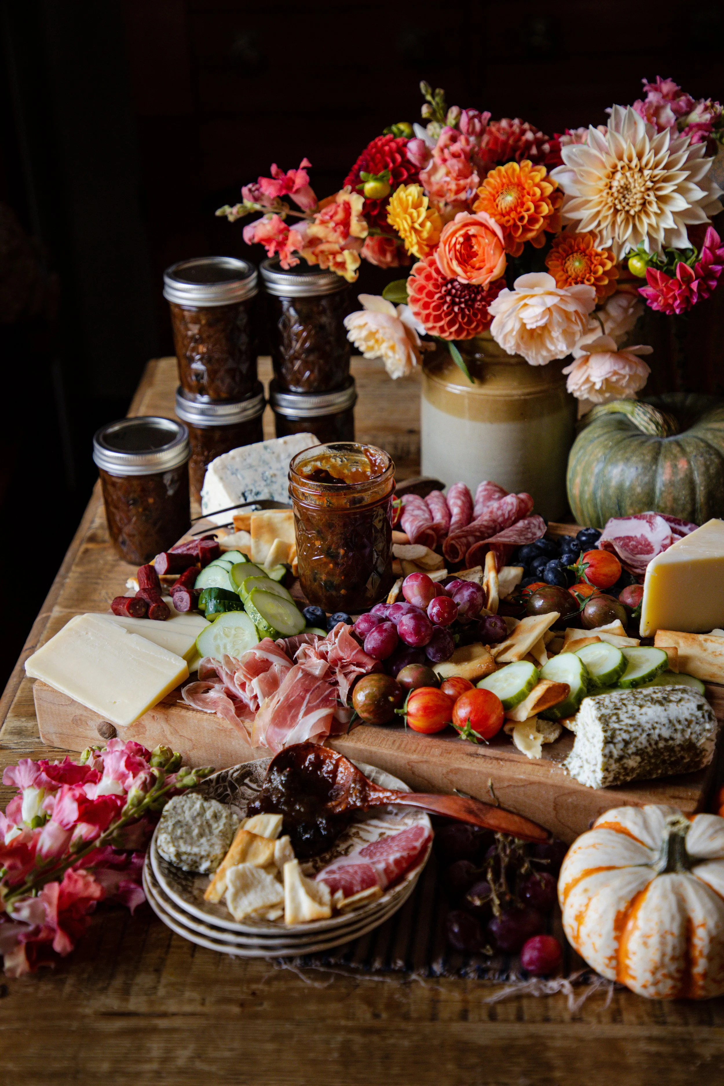 an-autumnal-charcuterie-spread-with-ball-orange-rhubarb-chutney