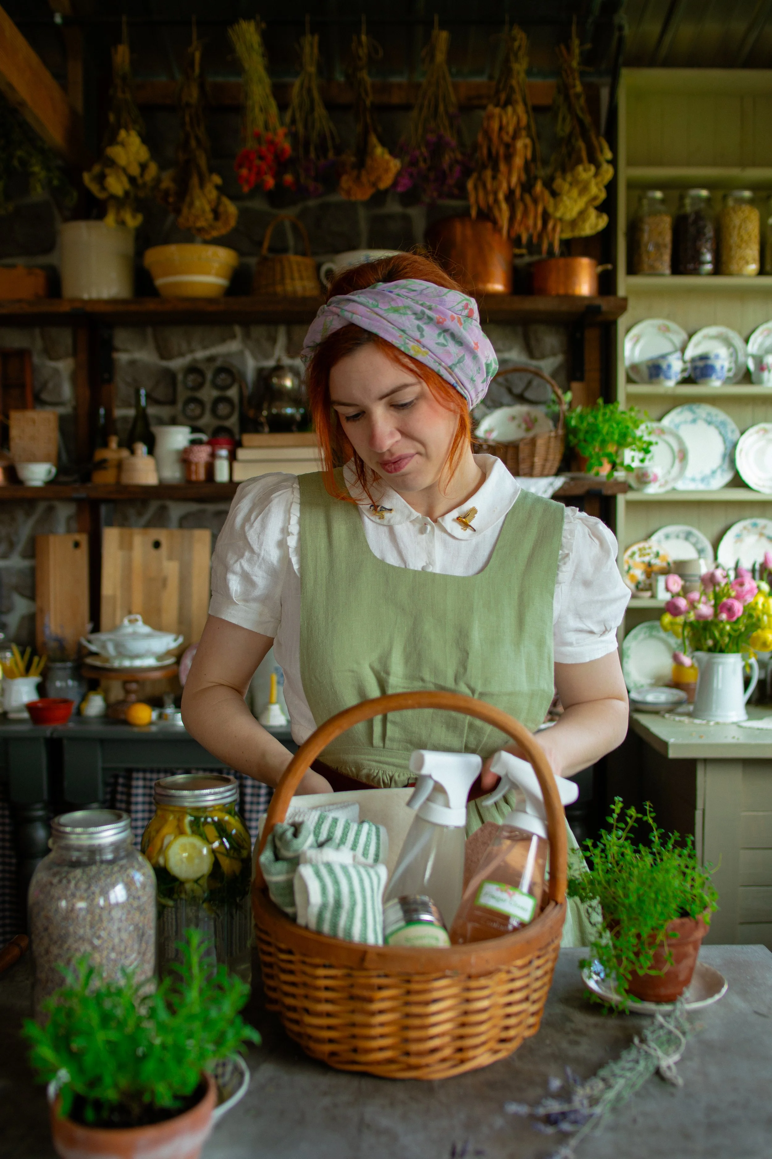 Cottagecore Spring Cleaning Caddy: 3 of Our Favorite Homemade Cleaning