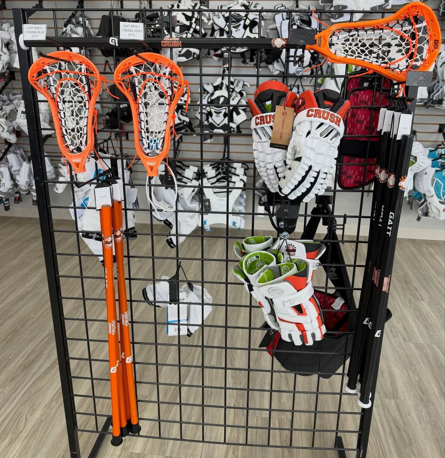 🍊‼️Orange Crush Players‼️🍊
Limited shafts, gloves, and heads available 🤩
Grab yours while supplies last