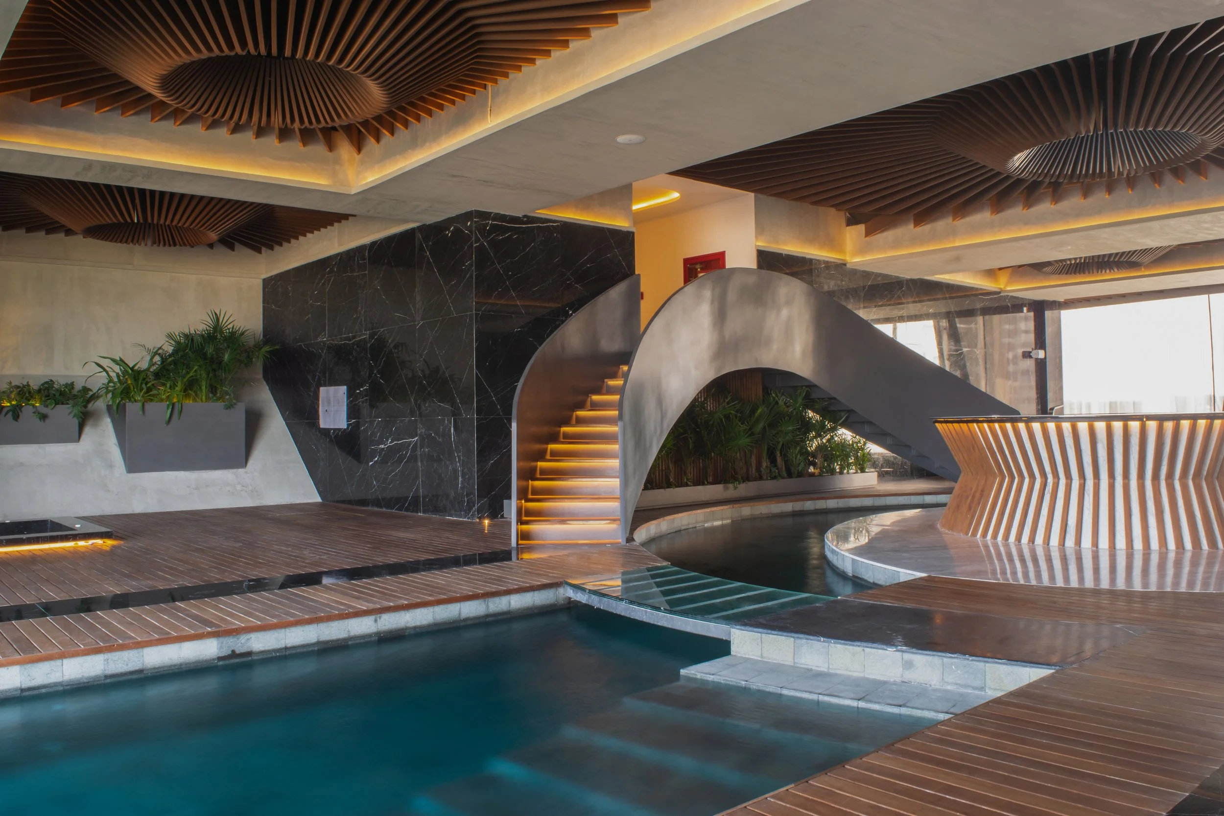 B_Realty_PuertoCancun_Iconic_Image_08.jpg