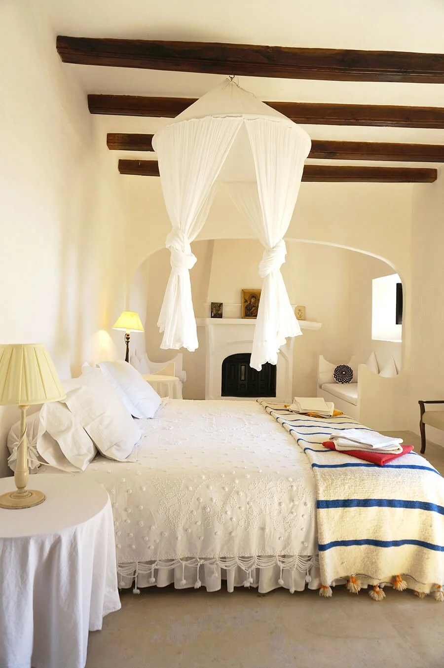 3  ESPAÑOLITA - HABITACIONES.jpg