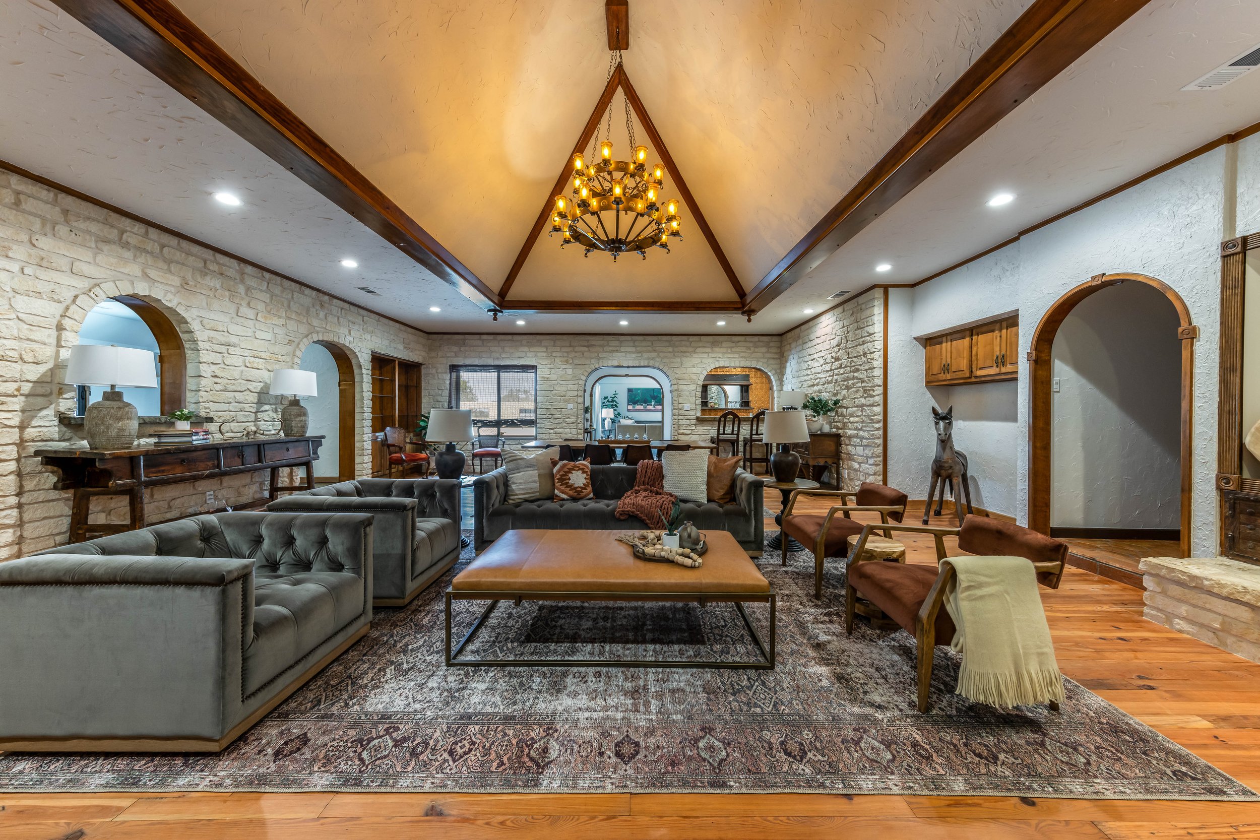 SQFT-0106.jpg