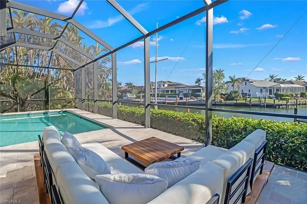 Anna Gray Designs-Interior Designer-Kristin Parr-8a21b003283527a8bcf36545d310380c-uncropped_scaled_within_1536_1152.jpg