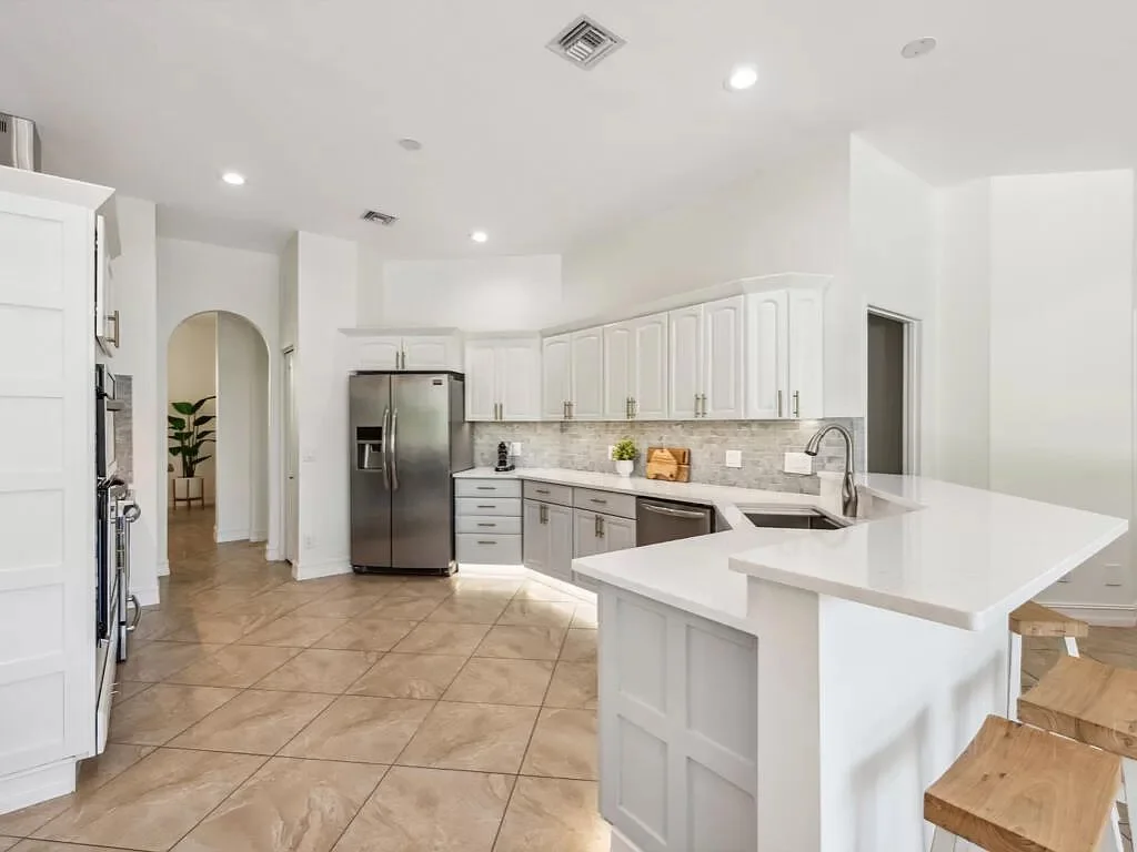 Anna Gray Designs-Interior Designer-Kristin Parr-180d59276f8b79cee2ed16fc8655d905-uncropped_scaled_within_1536_1152.jpg