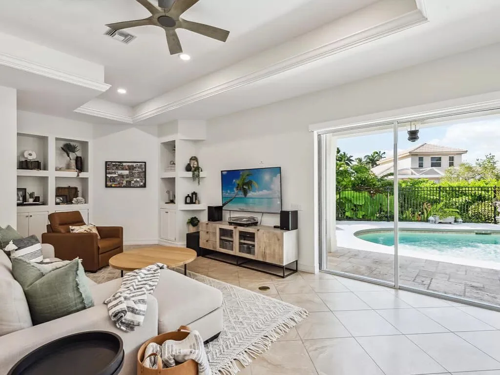 Anna Gray Designs-Interior Designer-Kristin Parr-bcd78b4190b926c43346745eb041d6e3-uncropped_scaled_within_1536_1152.jpg