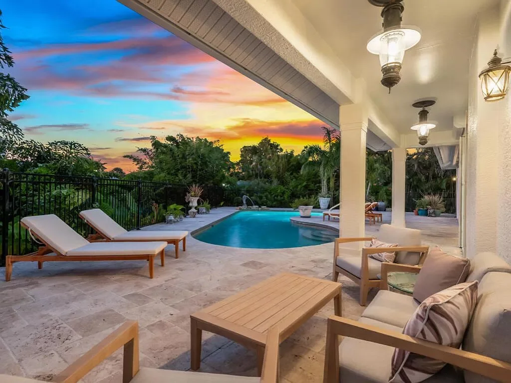 Anna Gray Designs-Interior Designer-Kristin Parr-a4434371e5dba47a565594357b3da48f-uncropped_scaled_within_1536_1152.jpg