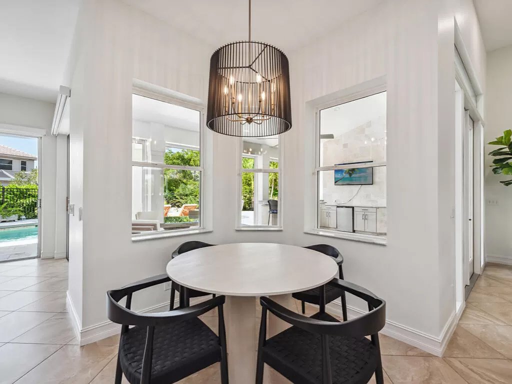 Anna Gray Designs-Interior Designer-Kristin Parr-32cb14434f36ecea166c4b90a6dd325c-uncropped_scaled_within_1536_1152.jpg