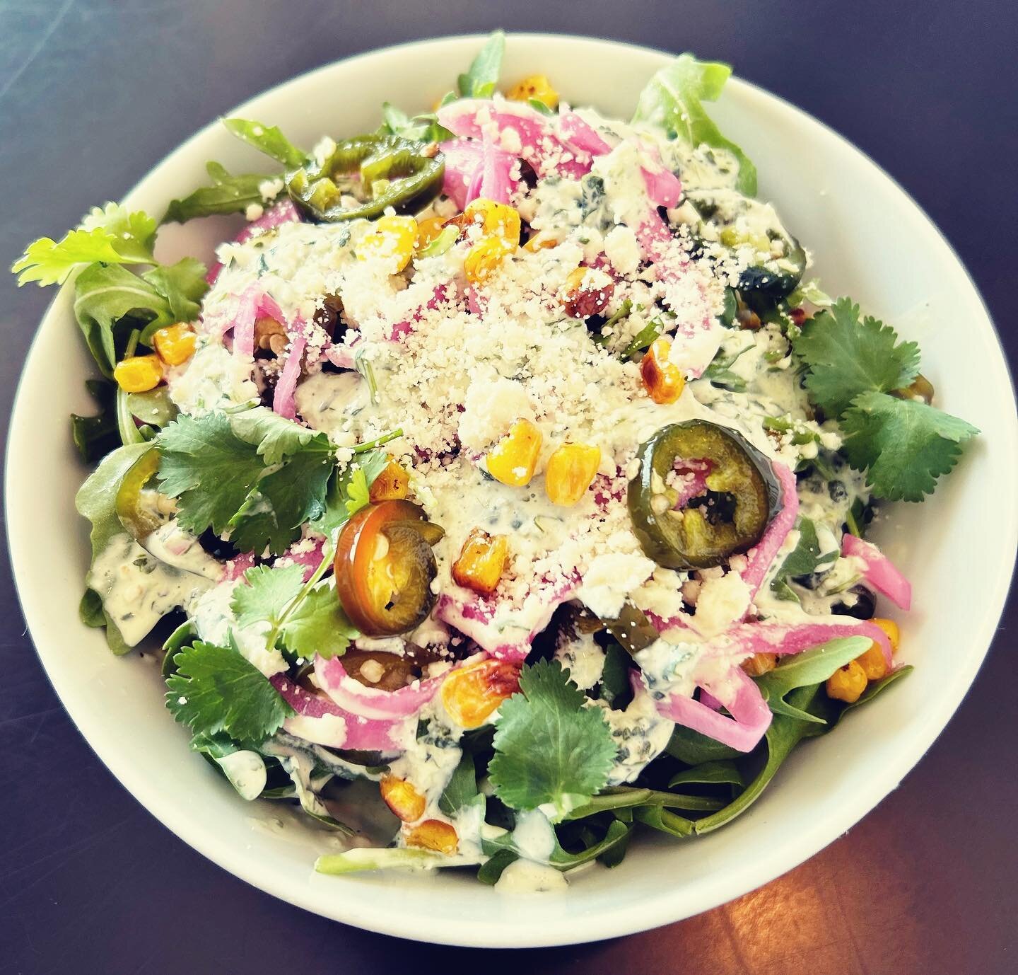 ✨It&rsquo;s FRIDAY✨
The sun is FINALLY out and we are ready to start celebrating the weekend!!!! 
Today&rsquo;s feature: Mexican Street Corn Salad!
*Arugula
*Cilantro
*Charred Corn 
*Pickled Red Onion
*Cotija Cheese
*Candied Jalape&ntilde;o 
*Cilantr