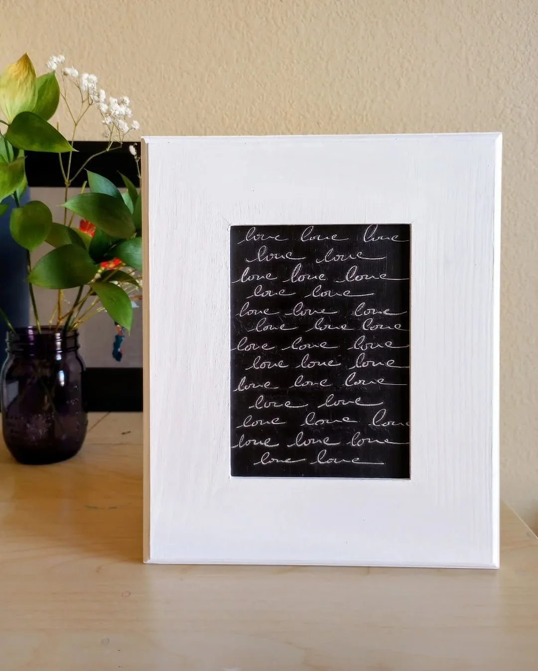 "the only thing more powerful than hate is love"

~Benito Antonio Mart&iacute;nez Ocasio

#love #badbunny