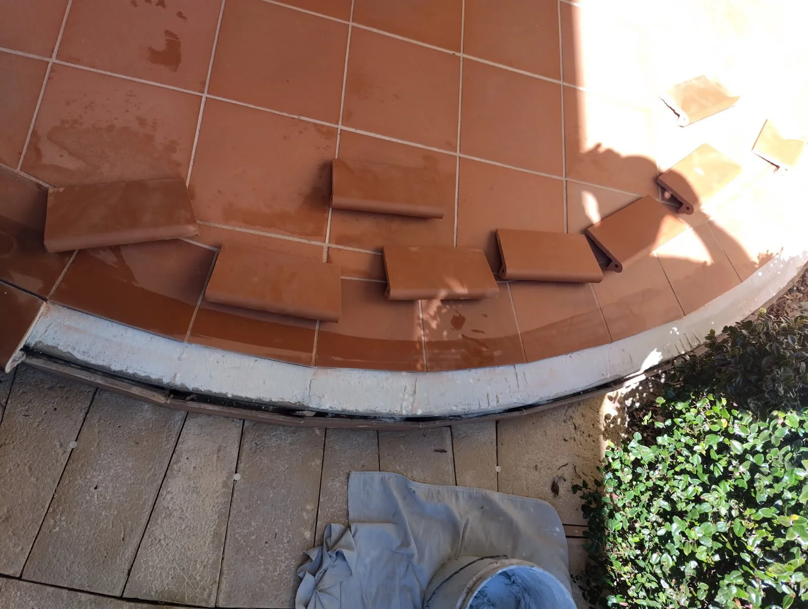 Terracotta capping tile match