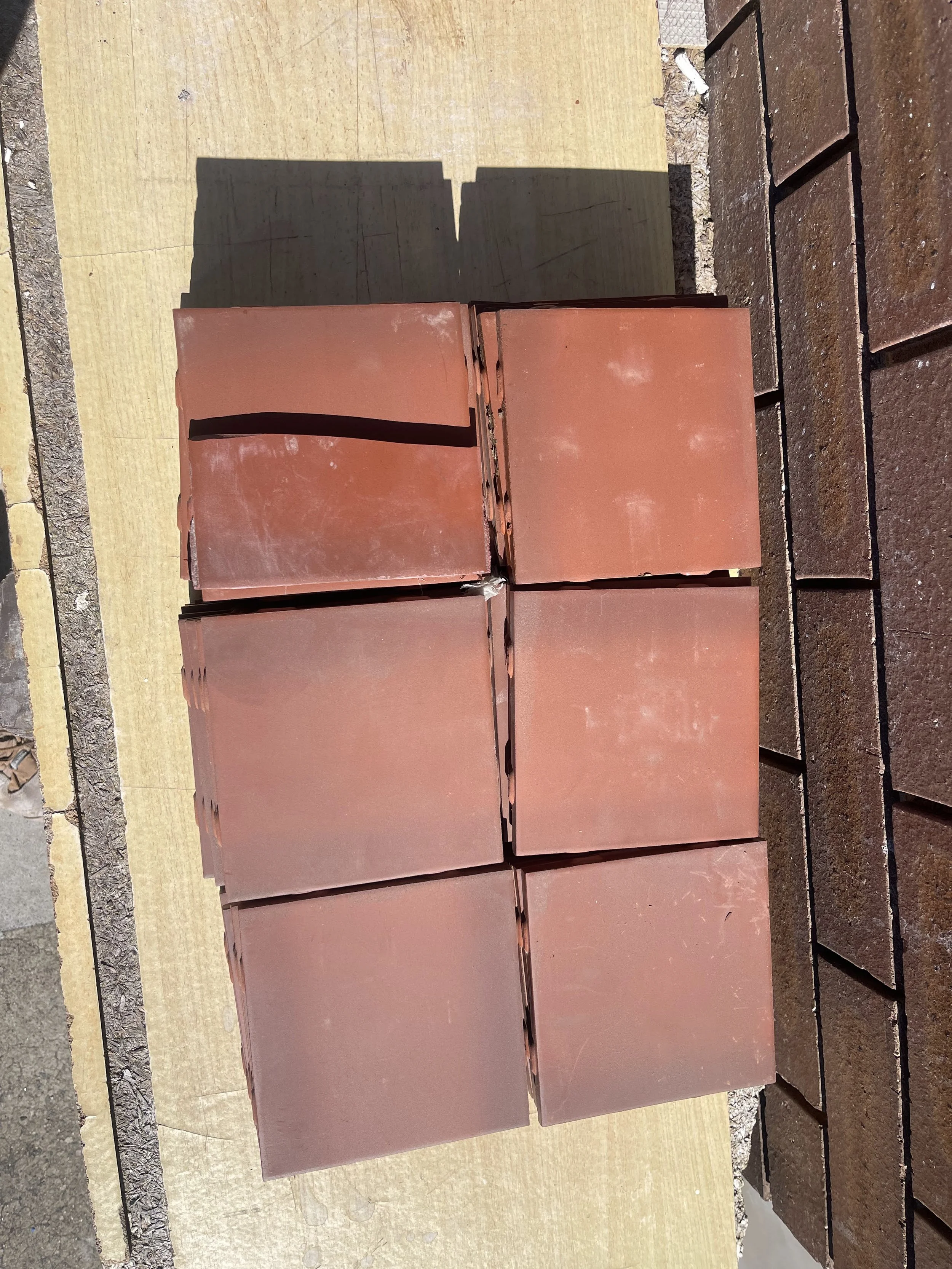 152x152mm vintage outdoor patio tile match