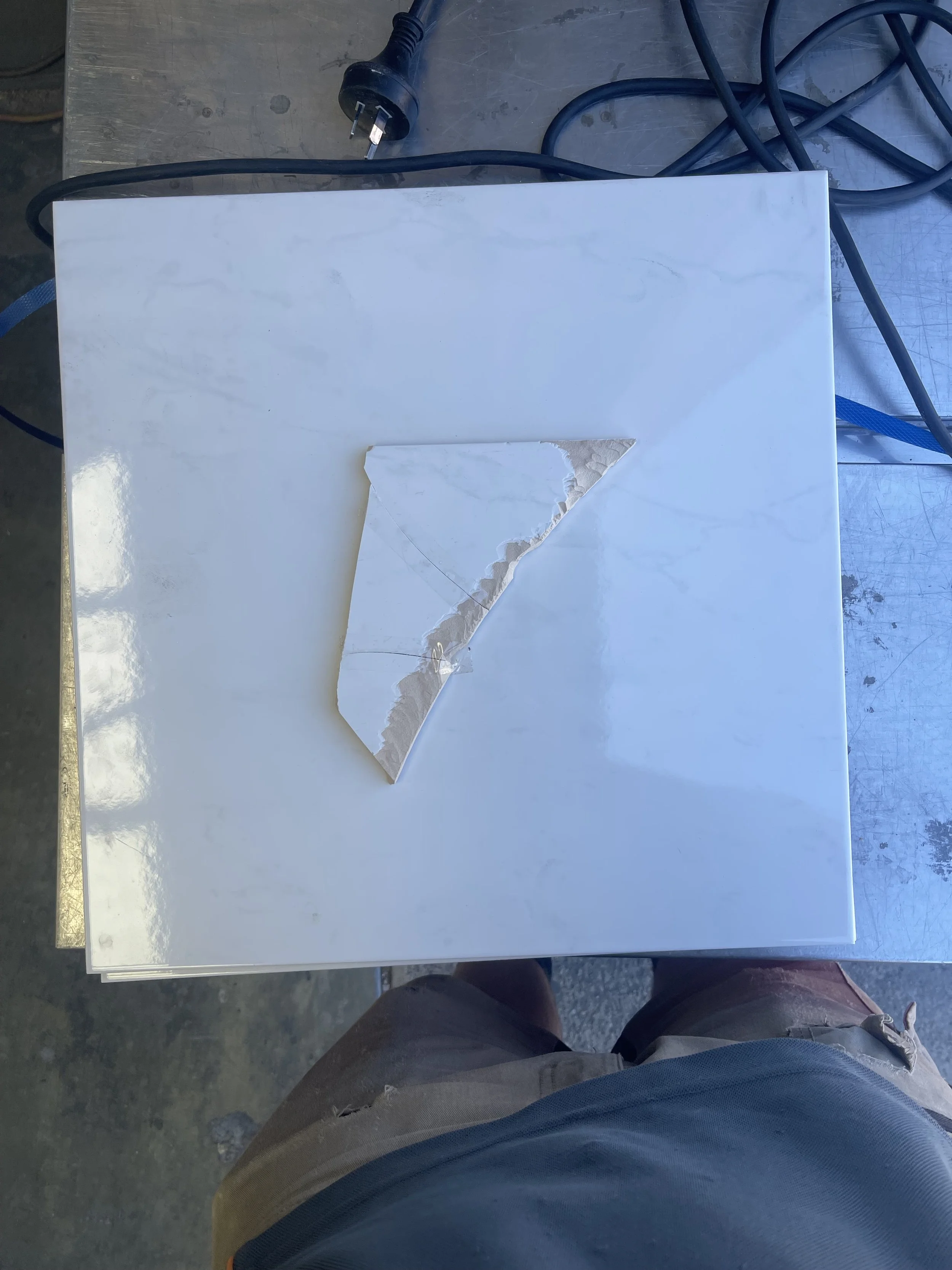 330x330 white marble ceramic tile match