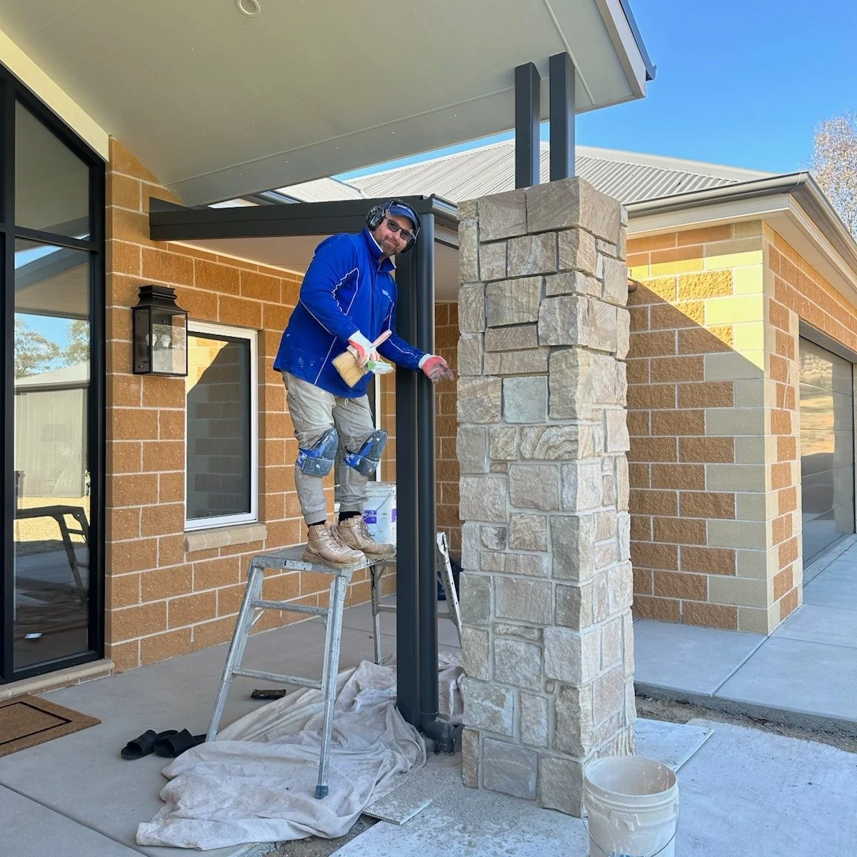 Final touches are happening - stone cladding by @Harford Masonry Construction! Thanks again to Carl Burt of Discerning Build and Design for delivering this project. 

The family home beautifully blends indoor and outdoor living, with a pool pavilion,