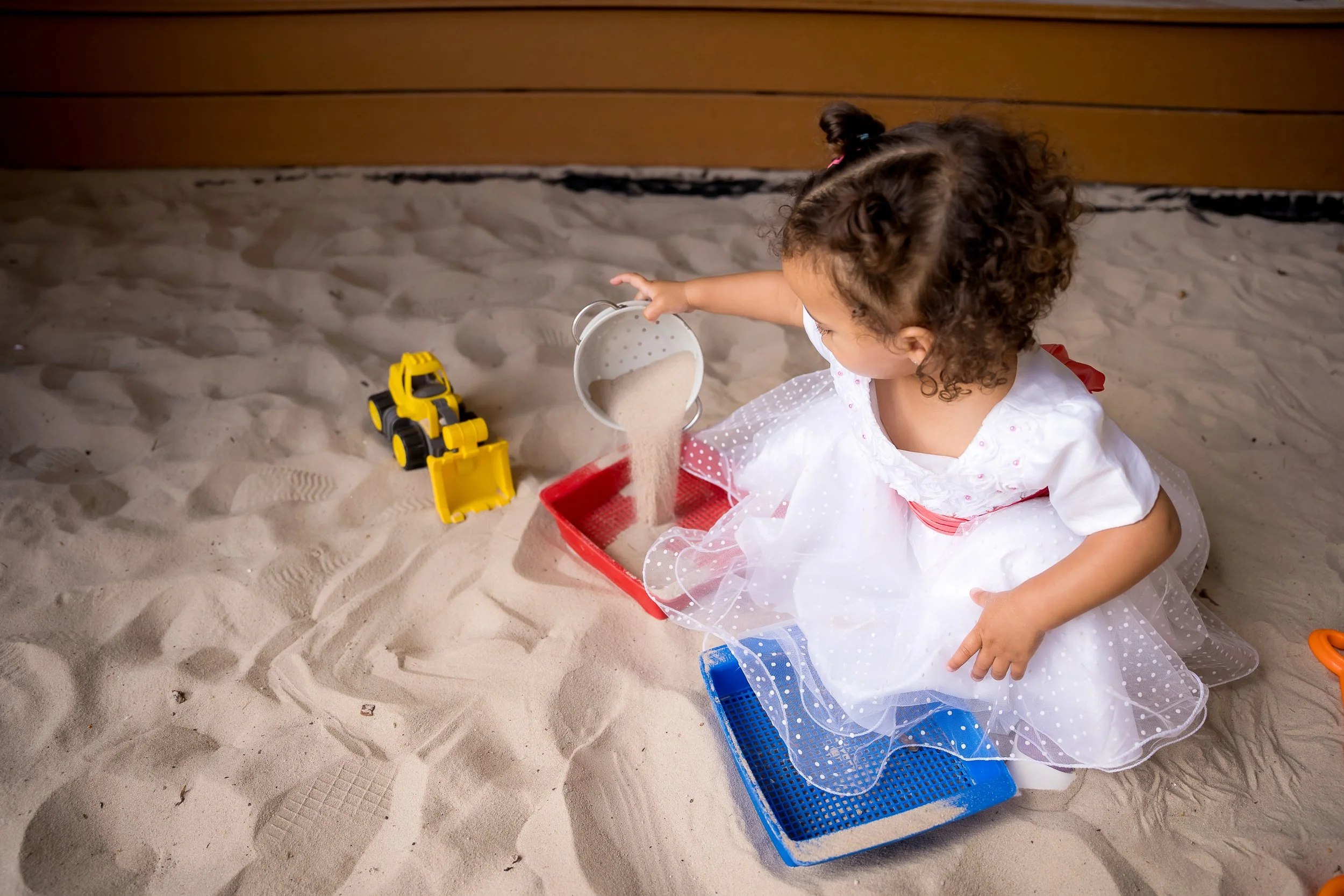 play-childcare-sand-play-sensory-learning.jpg