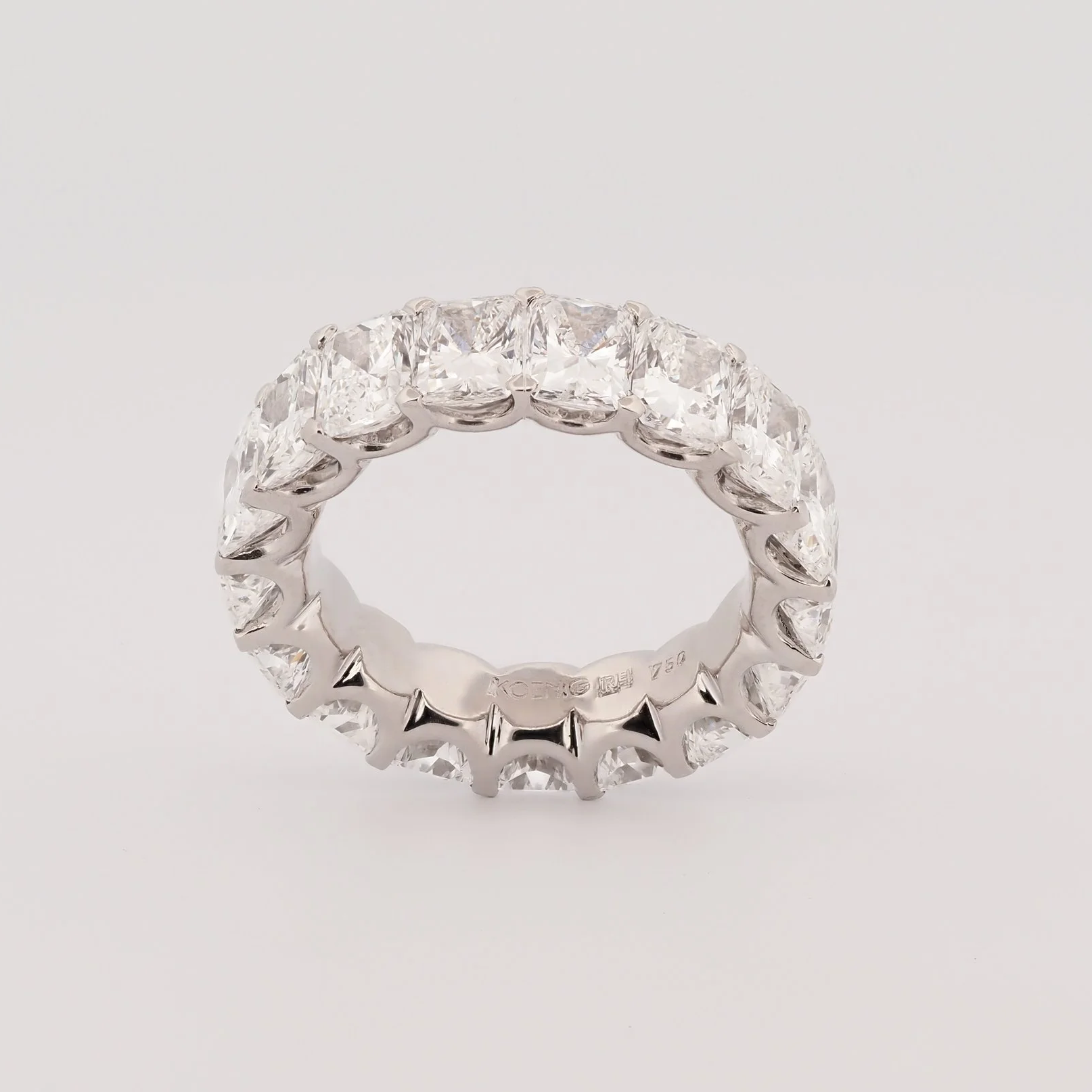 Alliance "Radiant Waves"
