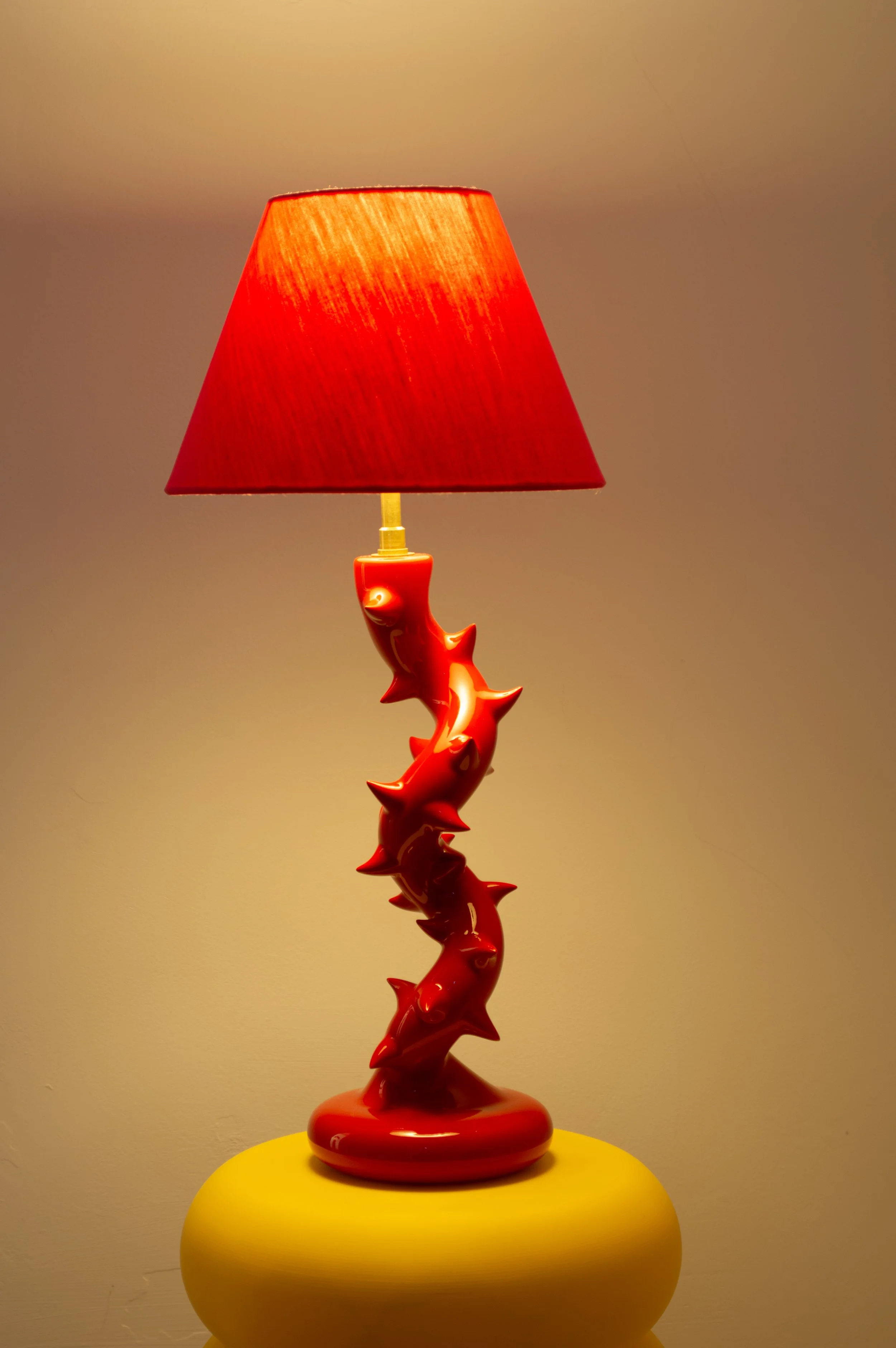 ThornLamp_RED_lit.jpg