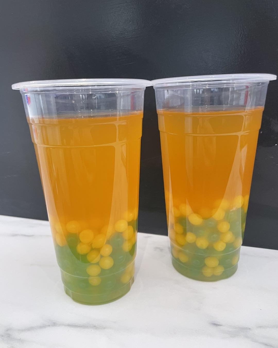 Two Passionfruit bubble teas🧋 with peas 🫛 and sweetcorn 🌽 🤣😂, or green apple 🍏 and mango 🥭 popping balls.

#bubbletea #bubbleteaaddict #leeonthesolent #littlenaughtea #bubbletealover #gosport #bubbleteashop #fareham #bubbleteatime #bubblecoffe