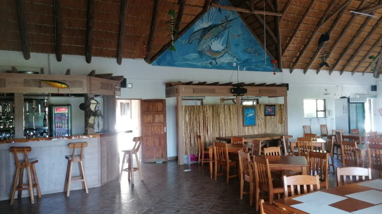 Restaurant 12.jpg