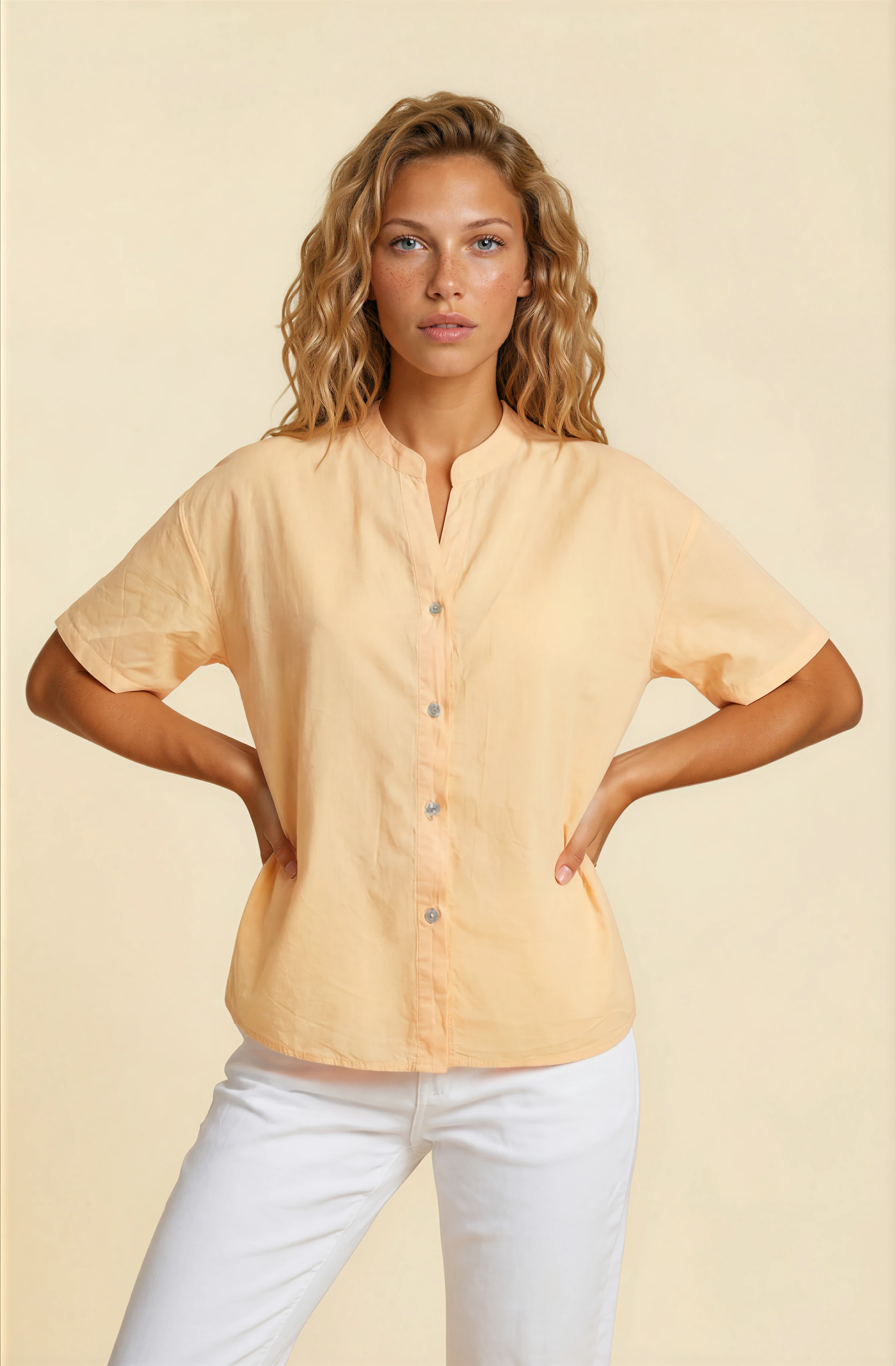 066-005F_304_01-066-013F_100_01-100301020112000_1_1771286400000-Melody-Cream Backdrop.png