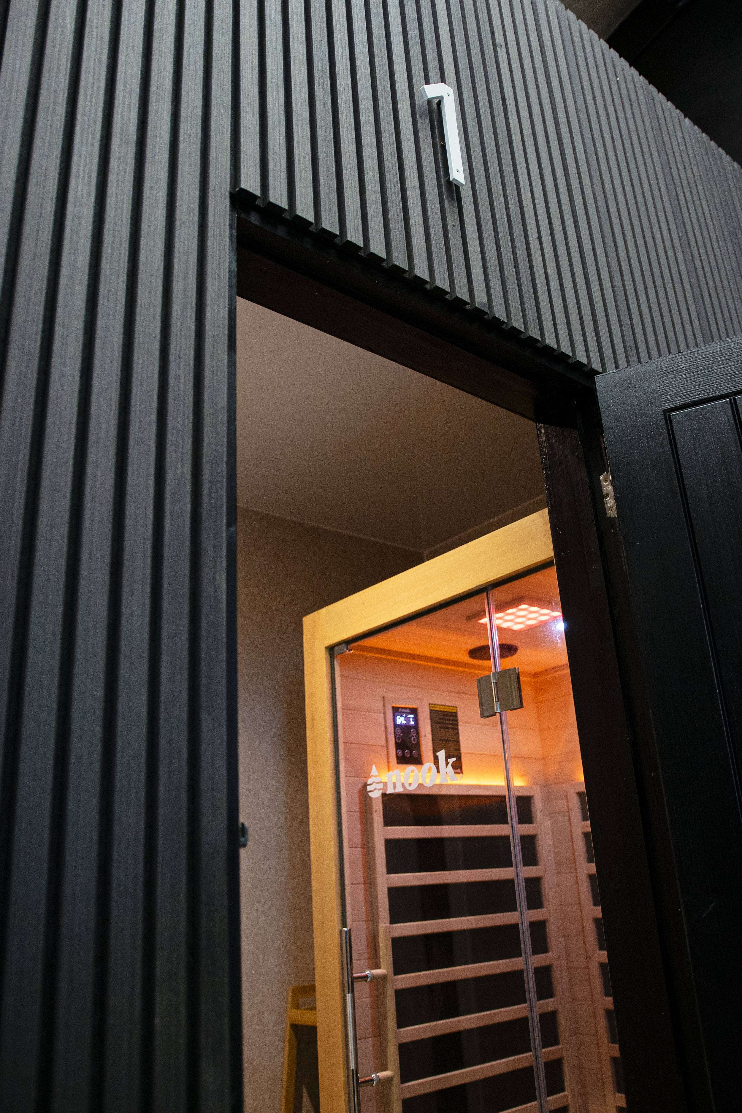 IFRDSAUNA-07405.png