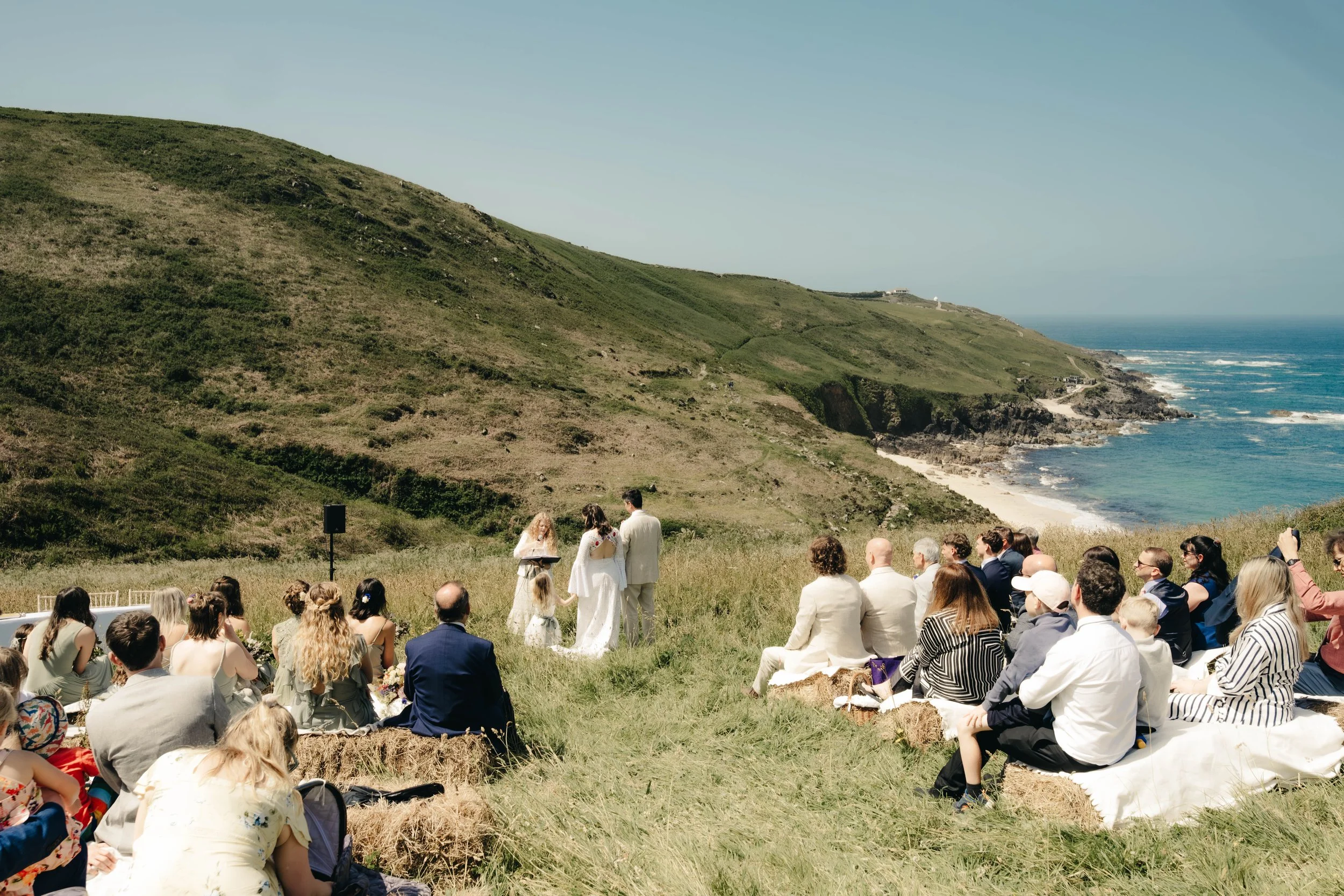 cliff top ceremony, Chypraze wedding barn, Cornwall