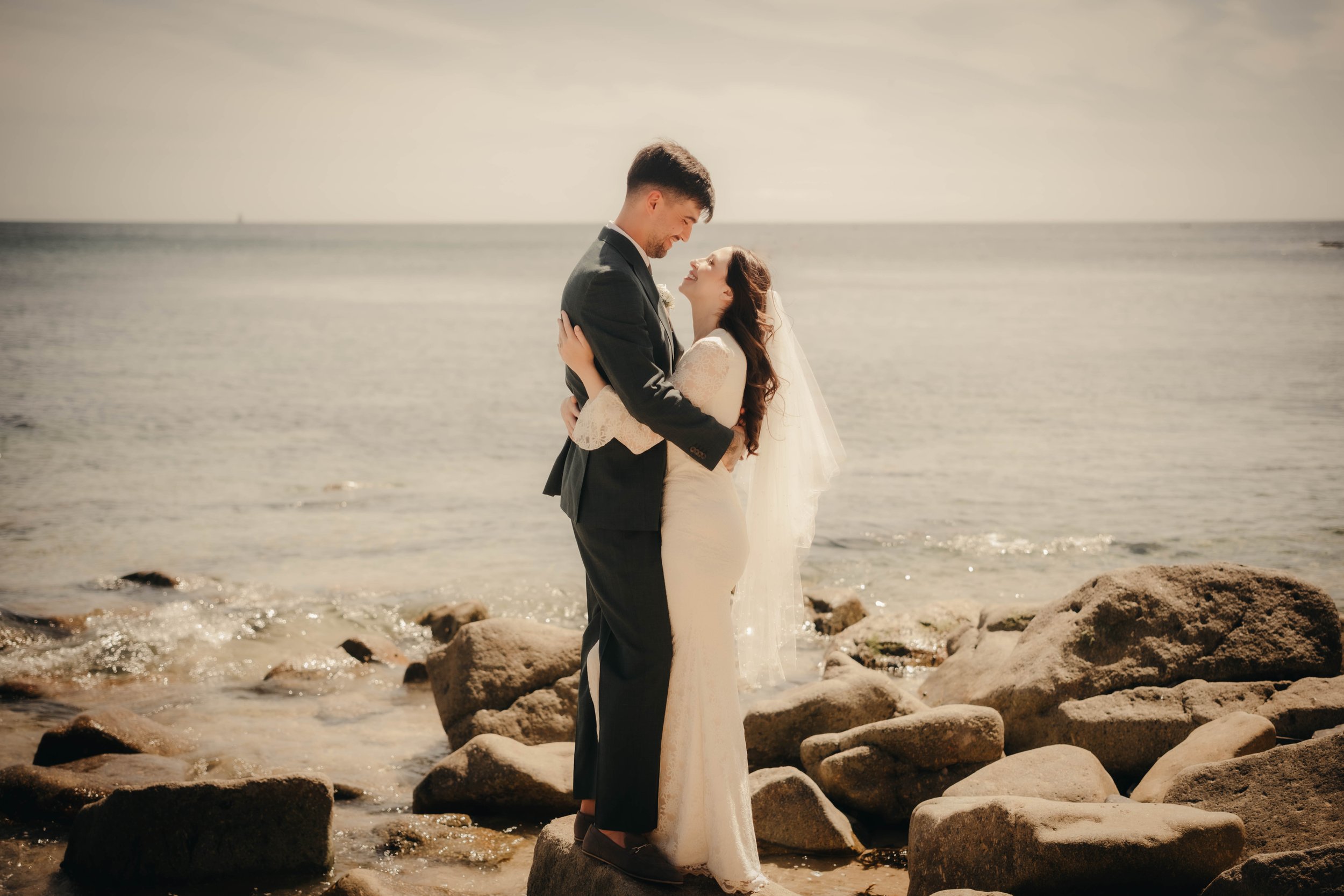 Cornwall Elopement, Pengersick Castle, Wedding photography