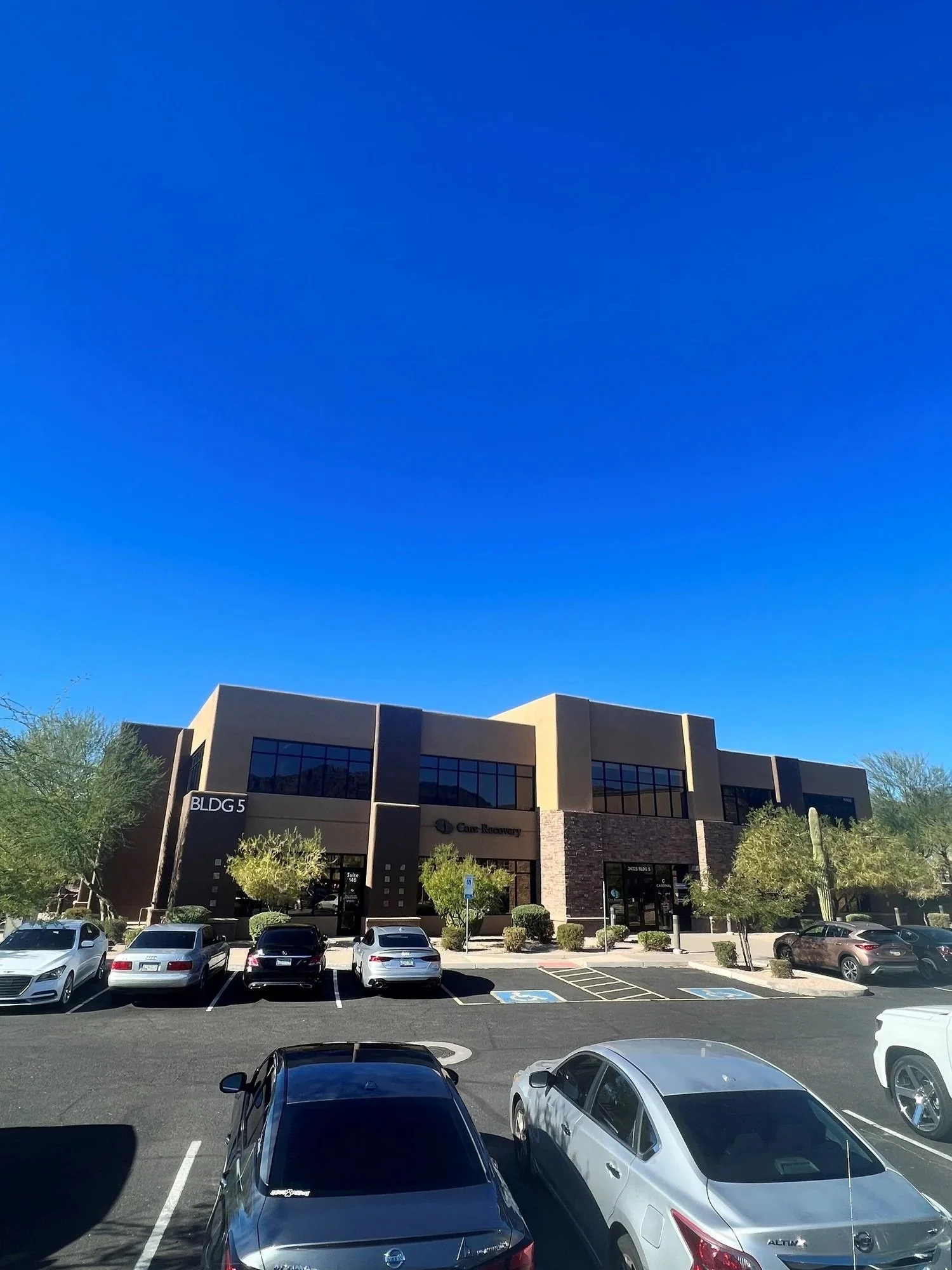 34225-N-27th-Dr-Phoenix-AZ-Primary-Photo-1-LargeHighDefinition.jpeg