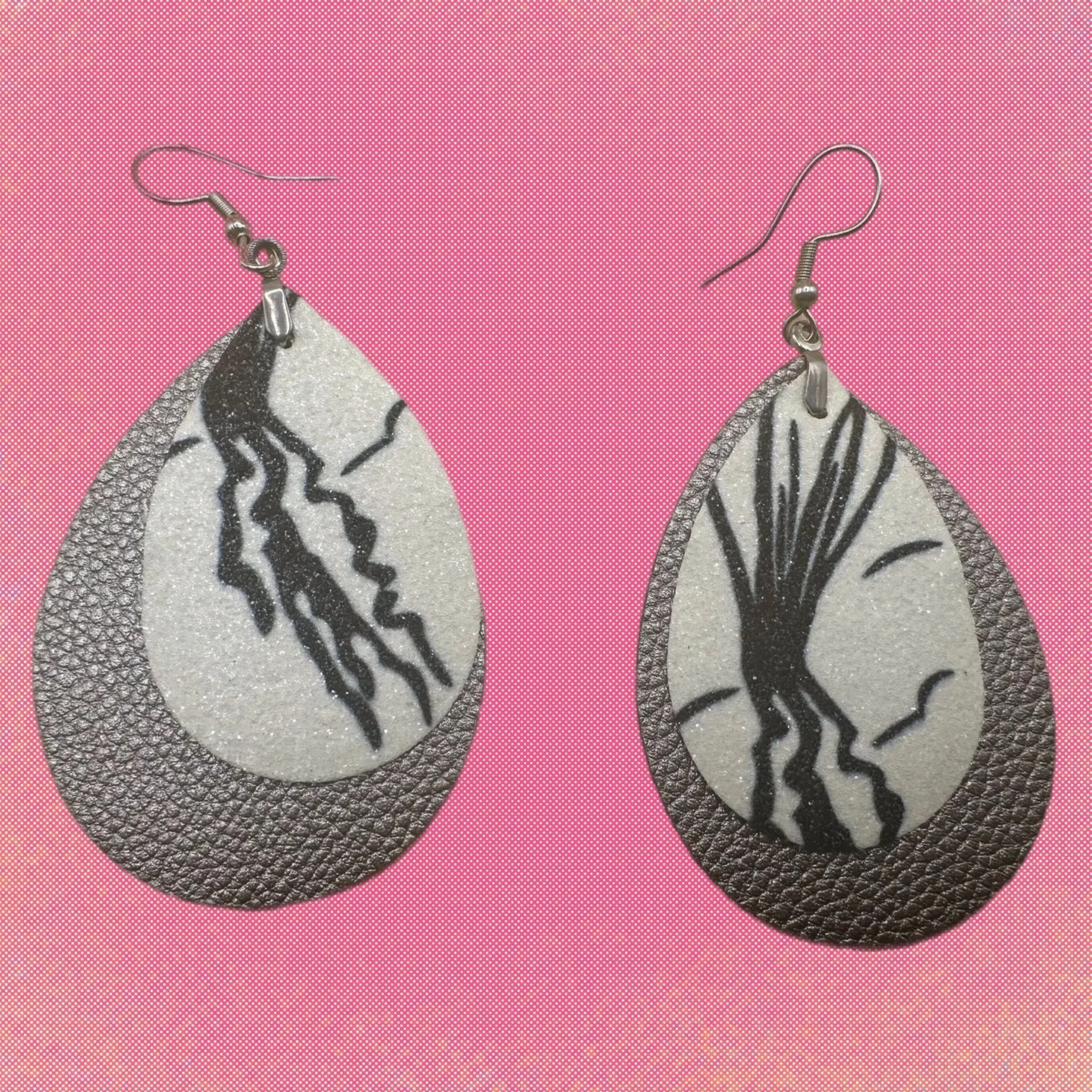 Marsh Grass Ripple Reflection Teardrop Shimmer Earrings