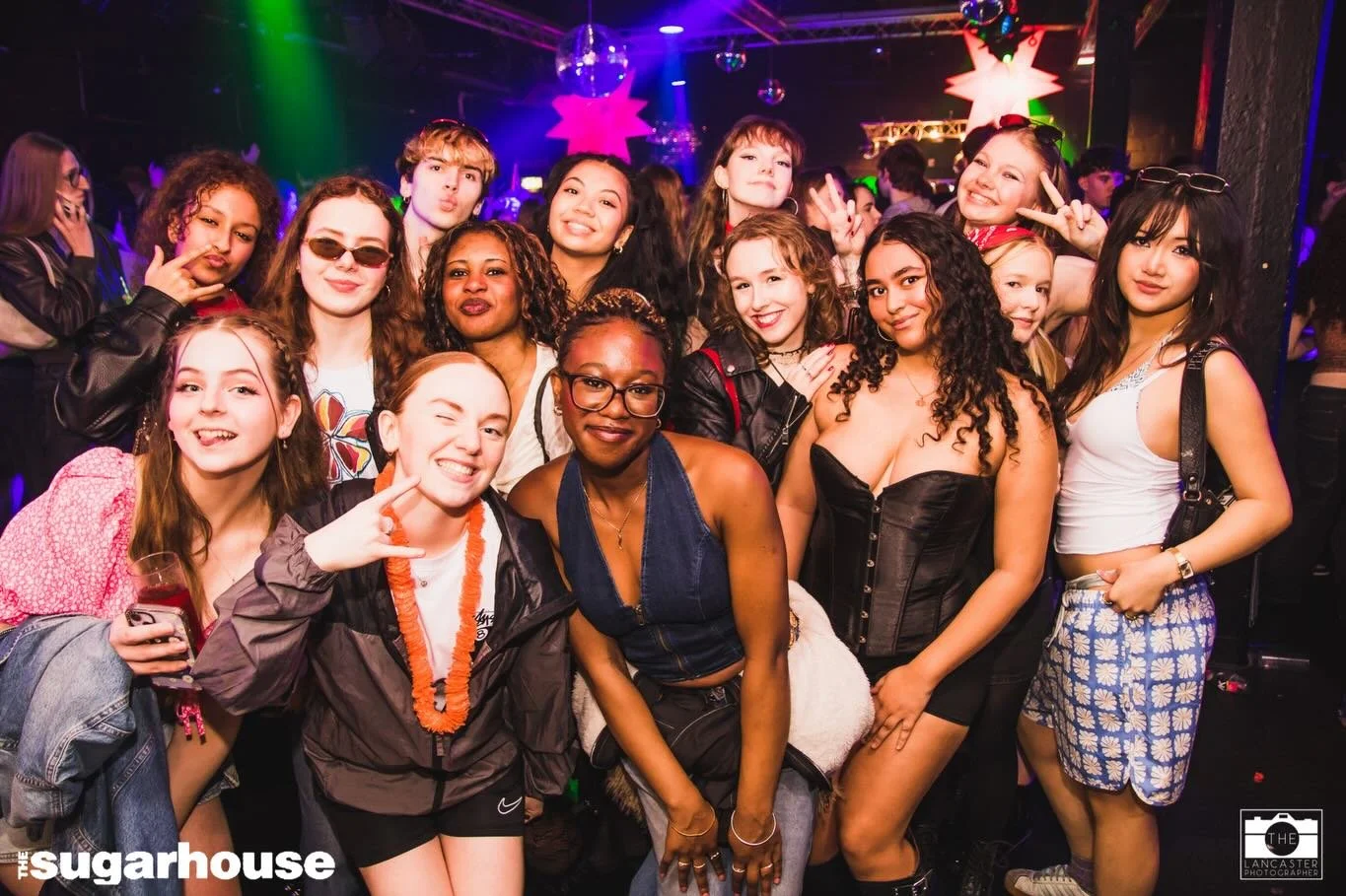 Request Night delivered. amazing crowd and a dance floor full of good energy. Thanks for being part of it❤️🙌