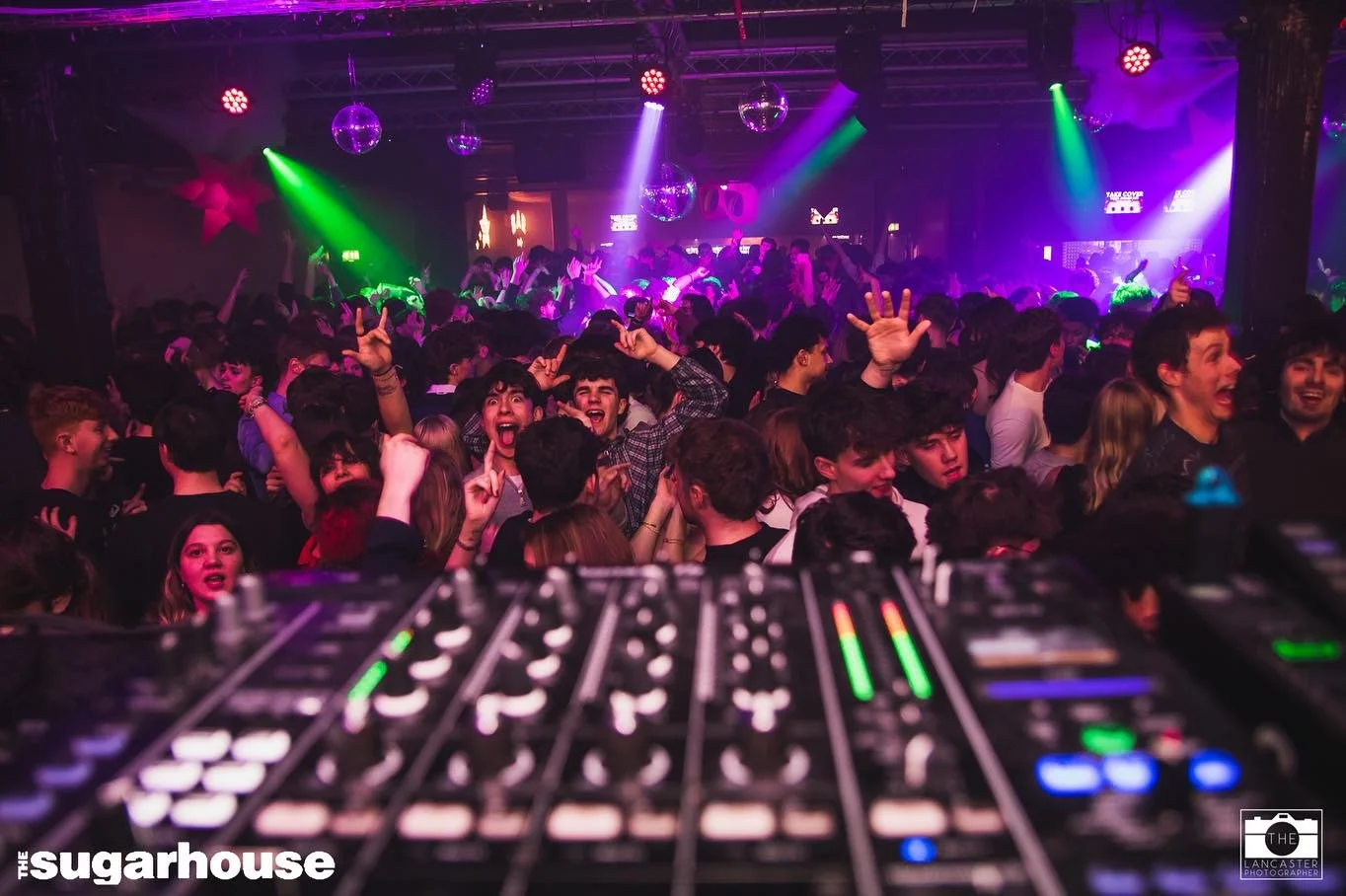 A night bringing your favourite book characters to the club, sugarhouse did not disappoint.🔥