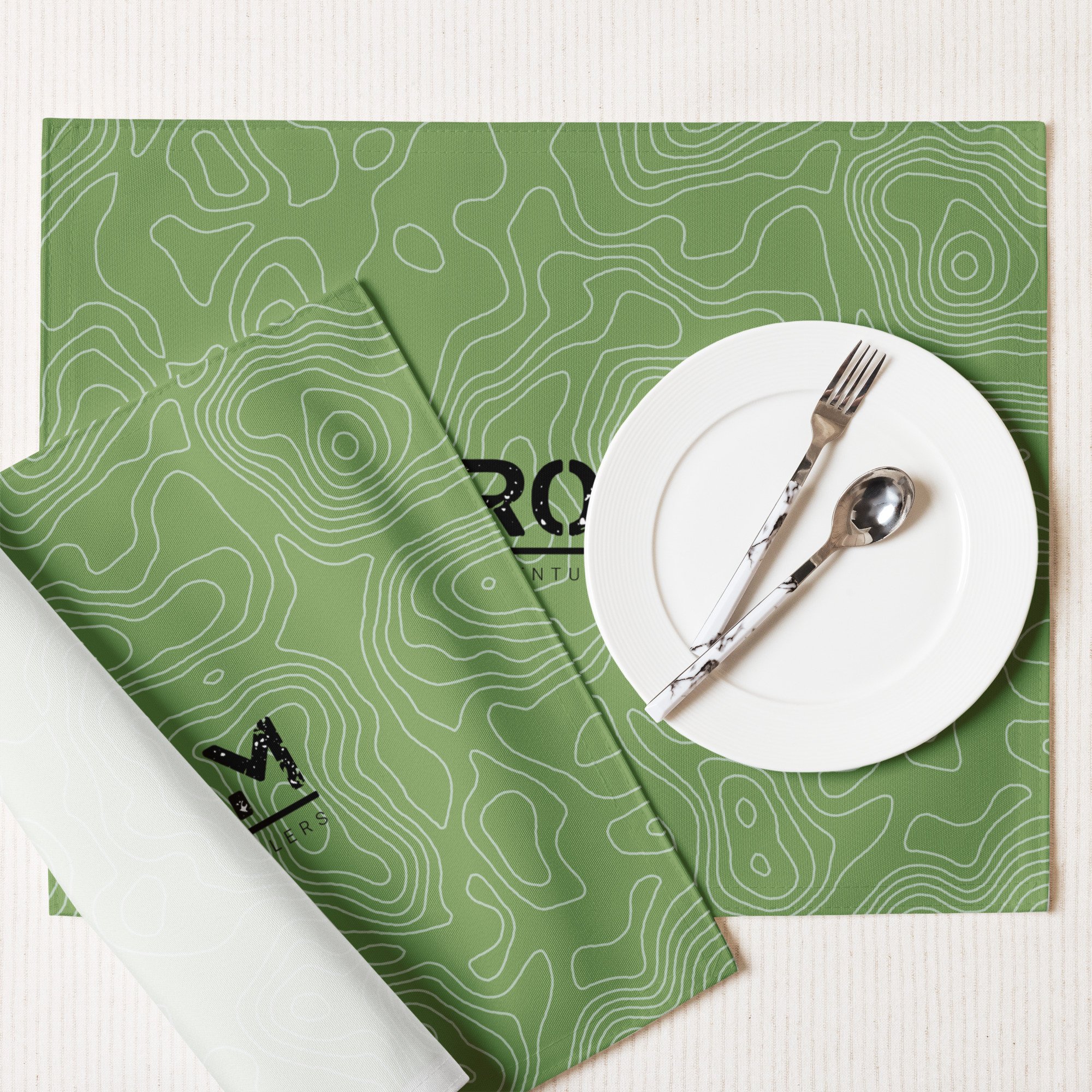 placemat-set-(4)-white-front-688b9e03b2ebd.jpg