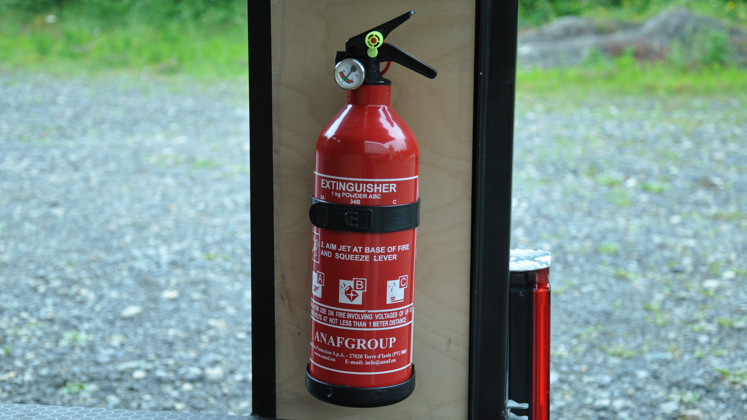 Landscape-Fire-Extinguisher-Front.png