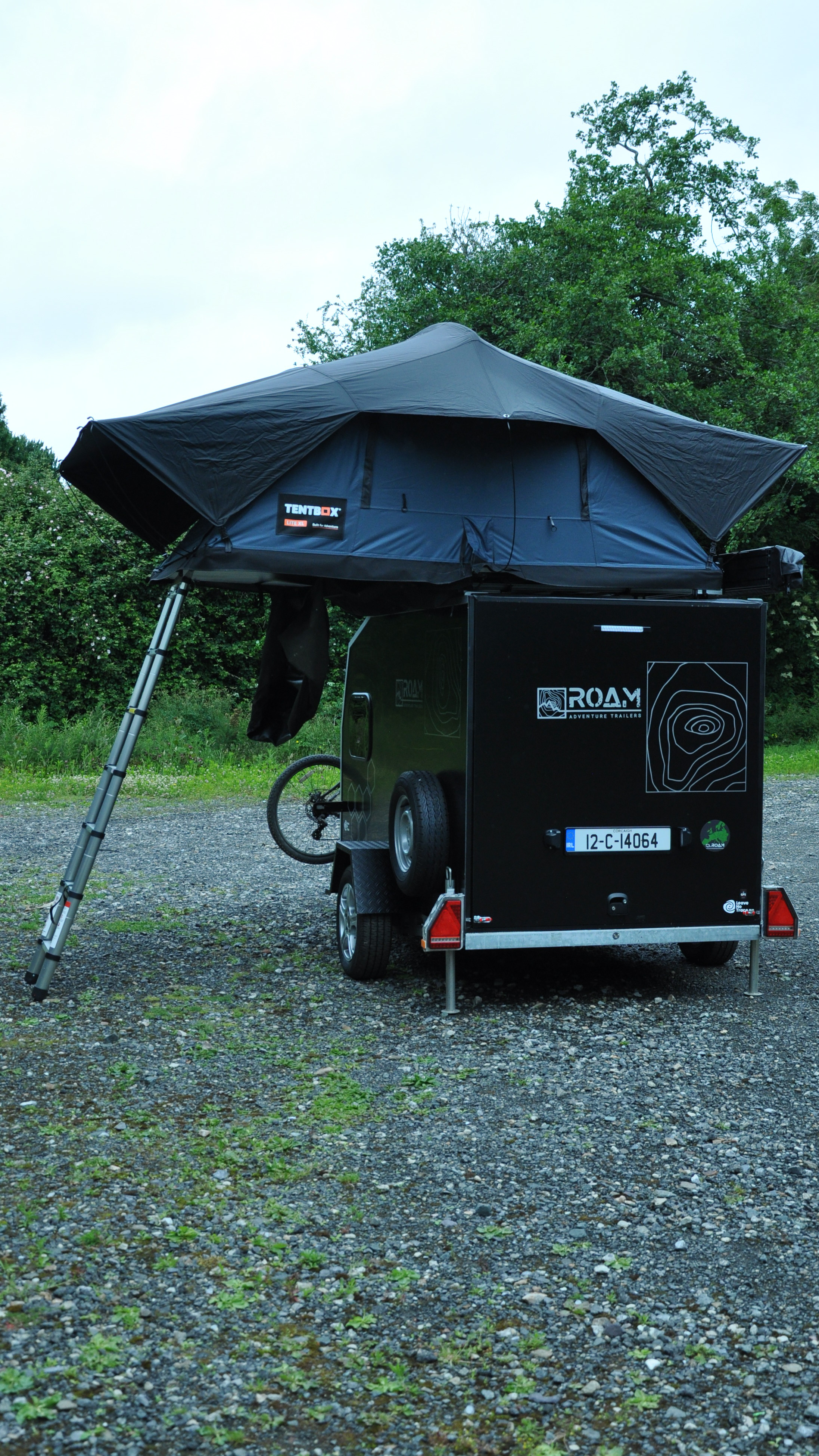 2026-06-15-Full-Side-Windows-Closed-Roof-Tent.png