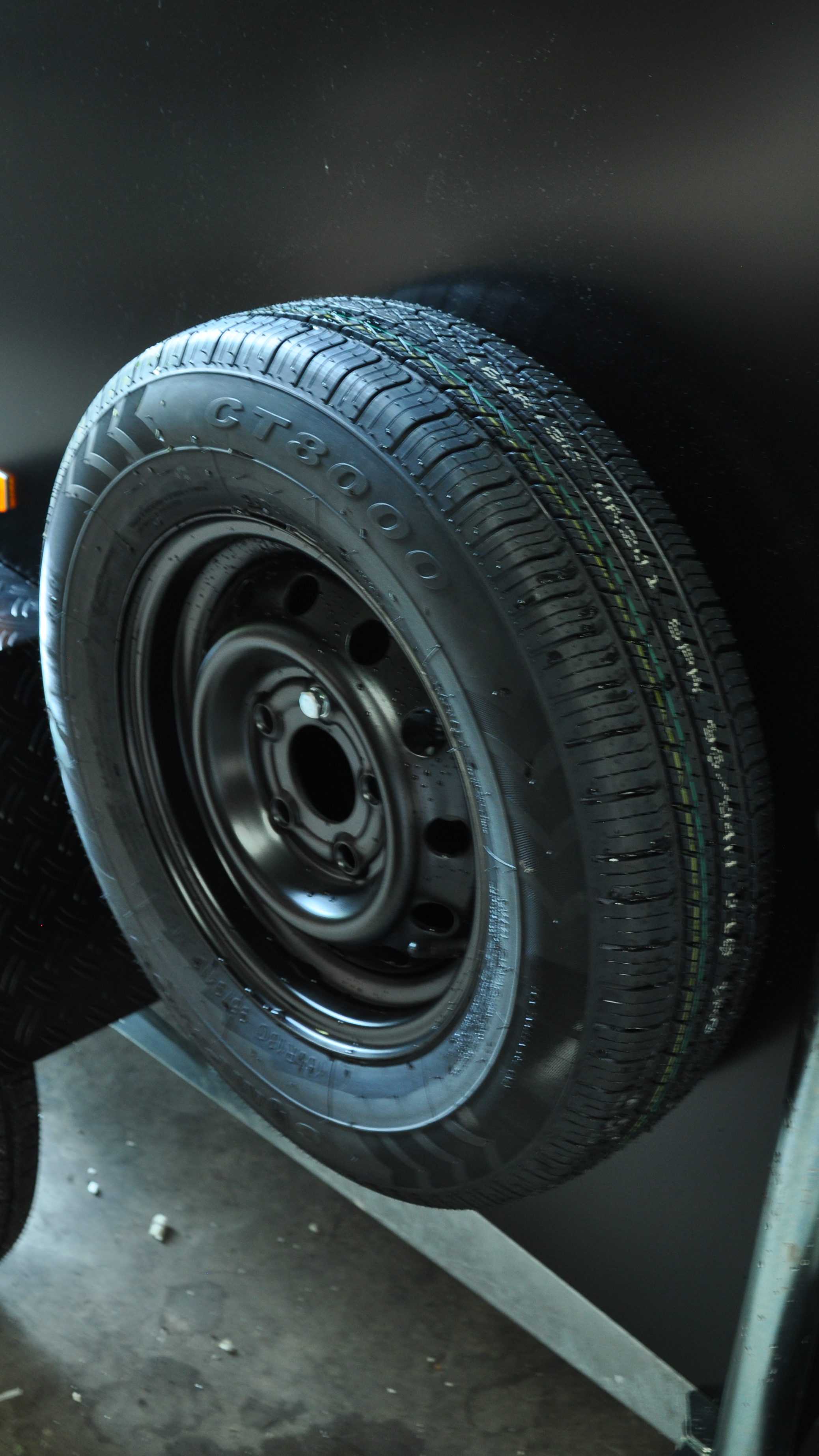 Portrait-Spare-Wheel-34ths.png