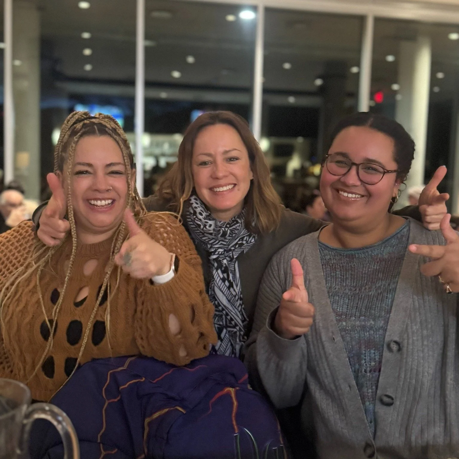This is what learning looks like, too.

With Pacinthe and Salima.

#currents #archipel #BanffCentre