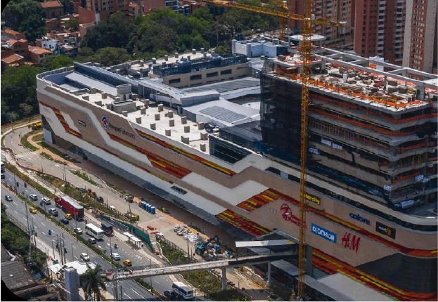 9_plaza fabricato medellón.png