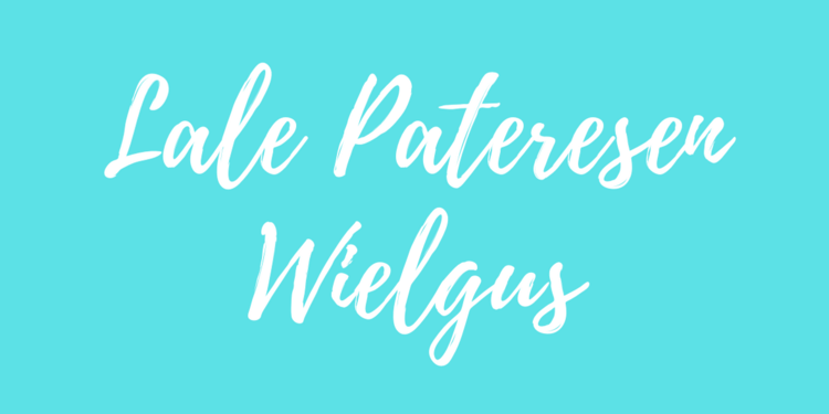 Text that reads 'Lale Patersen Wiegus' on a light blue background.