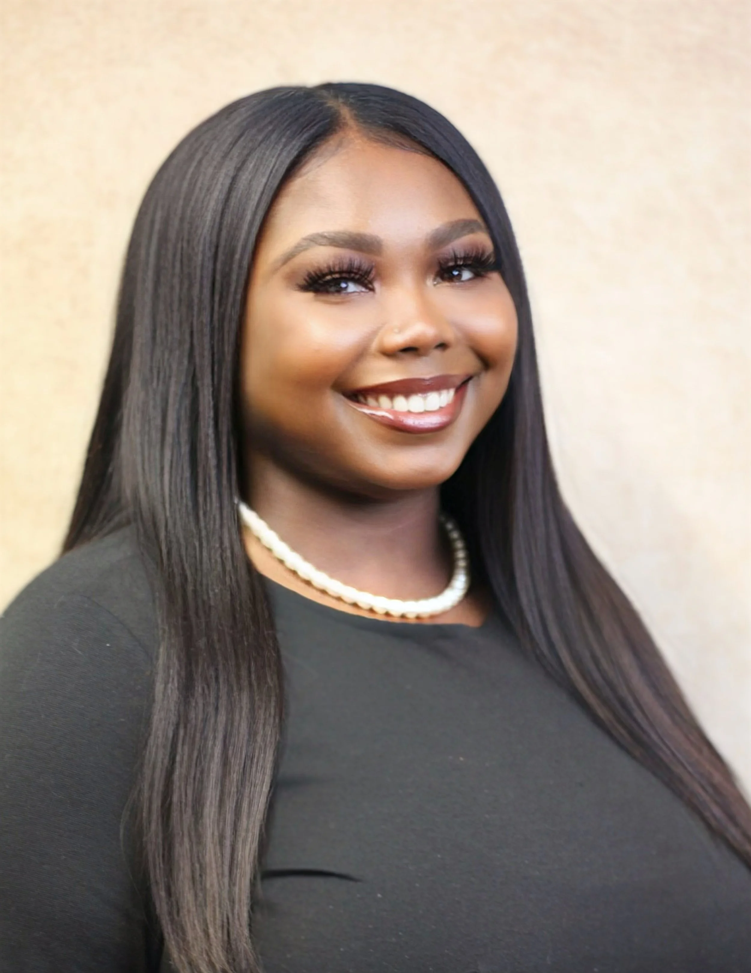 Alexis Thomas.jpg