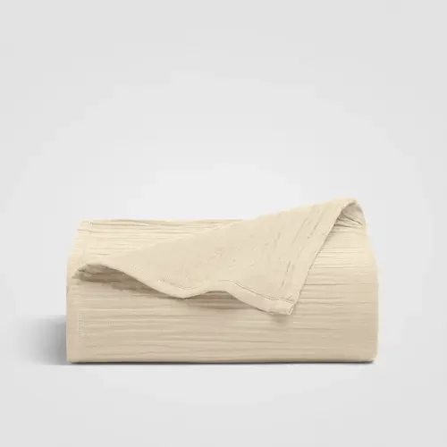 crane-home-top-bedsheet_web.webp