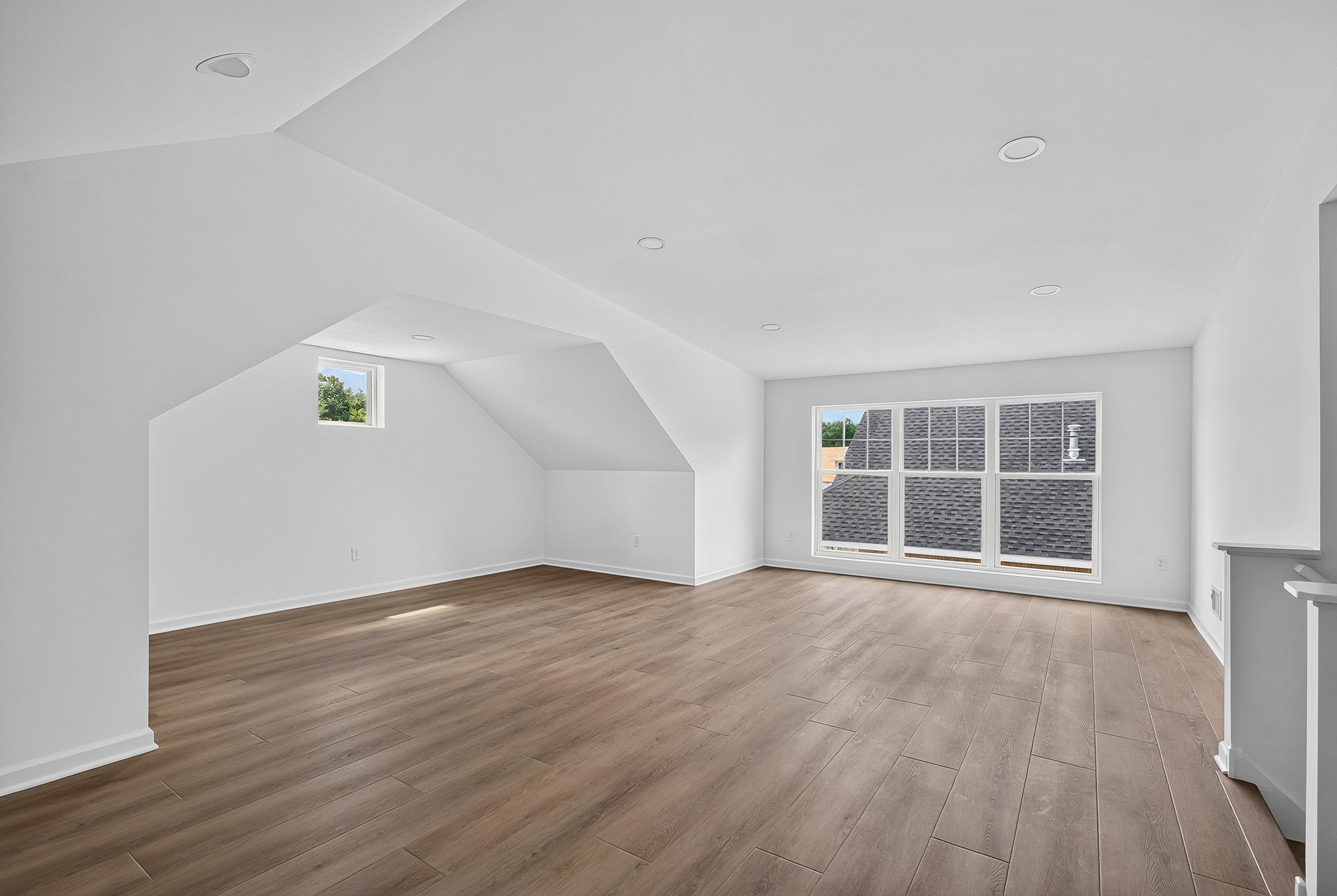 130-Whispering-Pines-Way.jpg