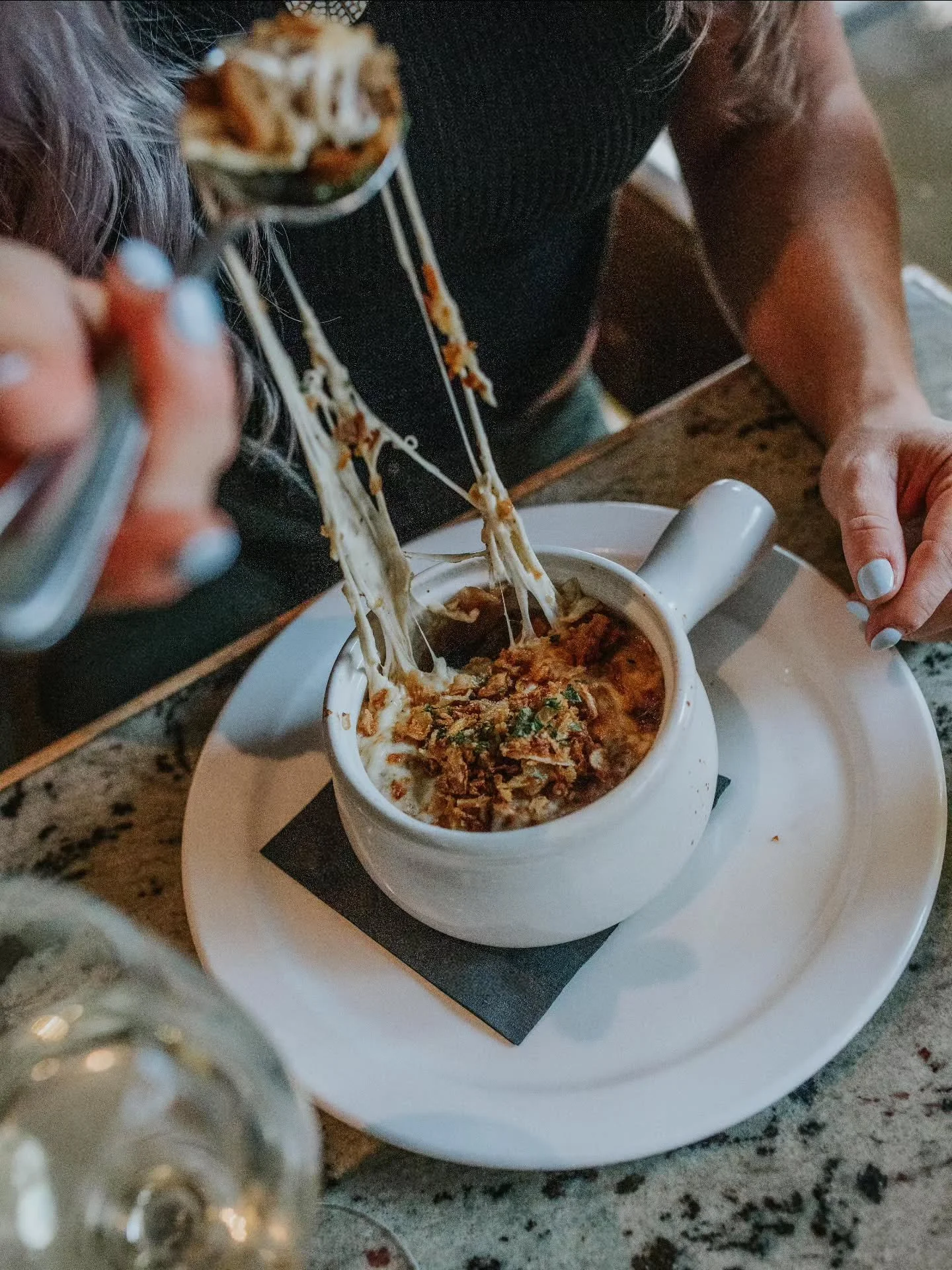 Great day for it.

#frenchonionsoup